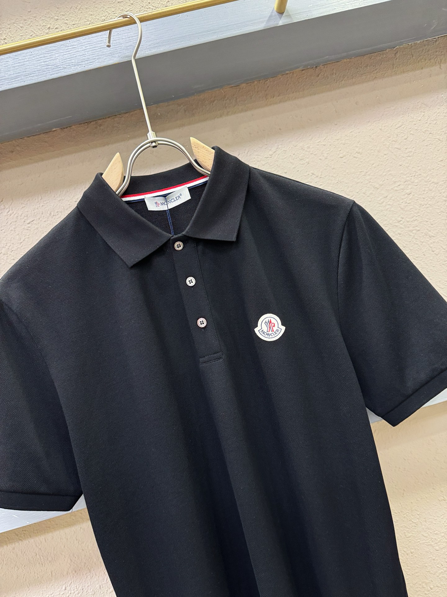  Moncler蒙口 2025官方春夏新款 男士翻领短袖POLO衫，胸口精致Logo，高端主线系列，进口