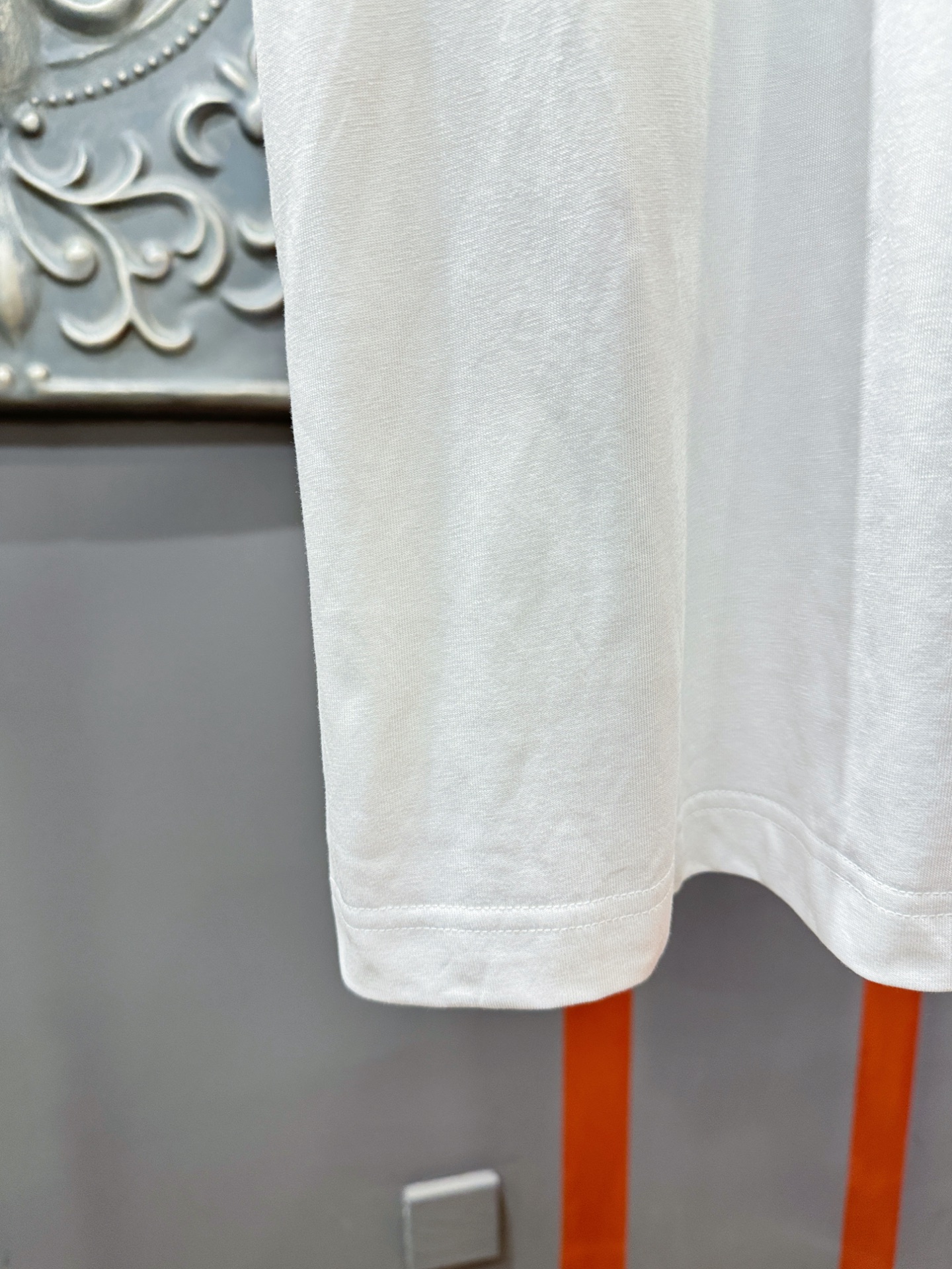  Versace 范思哲 2025款新品短袖！原版定制面料，手感柔软。顶级进口私货，时尚设计潮流短袖，不