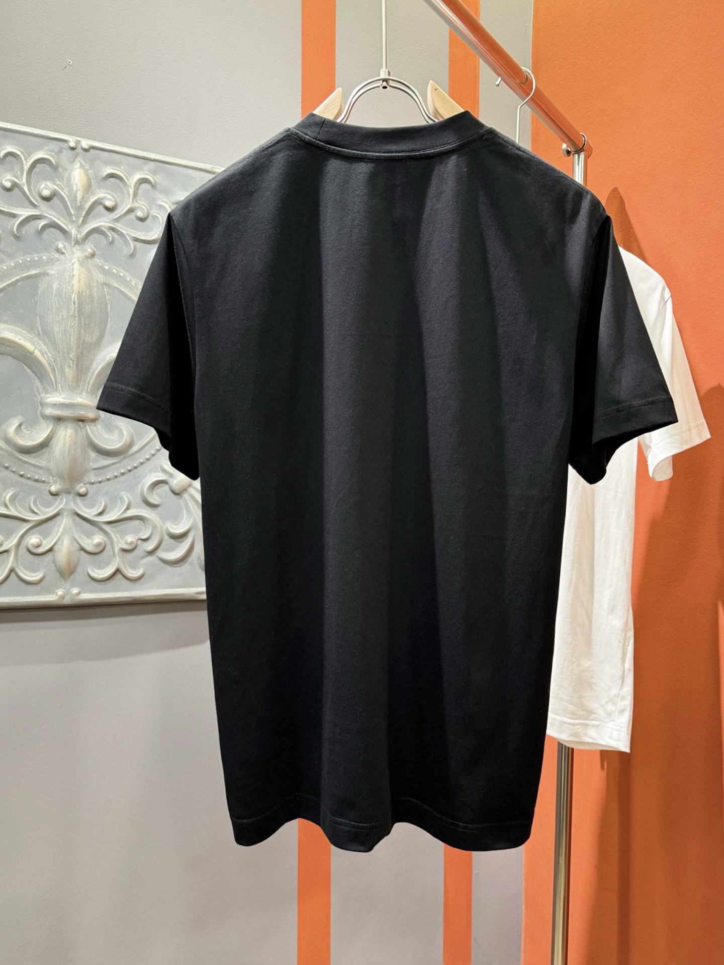  Versace 范思哲 2025款新品短袖！原版定制面料，手感柔软。顶级进口私货，时尚设计潮流短袖，不