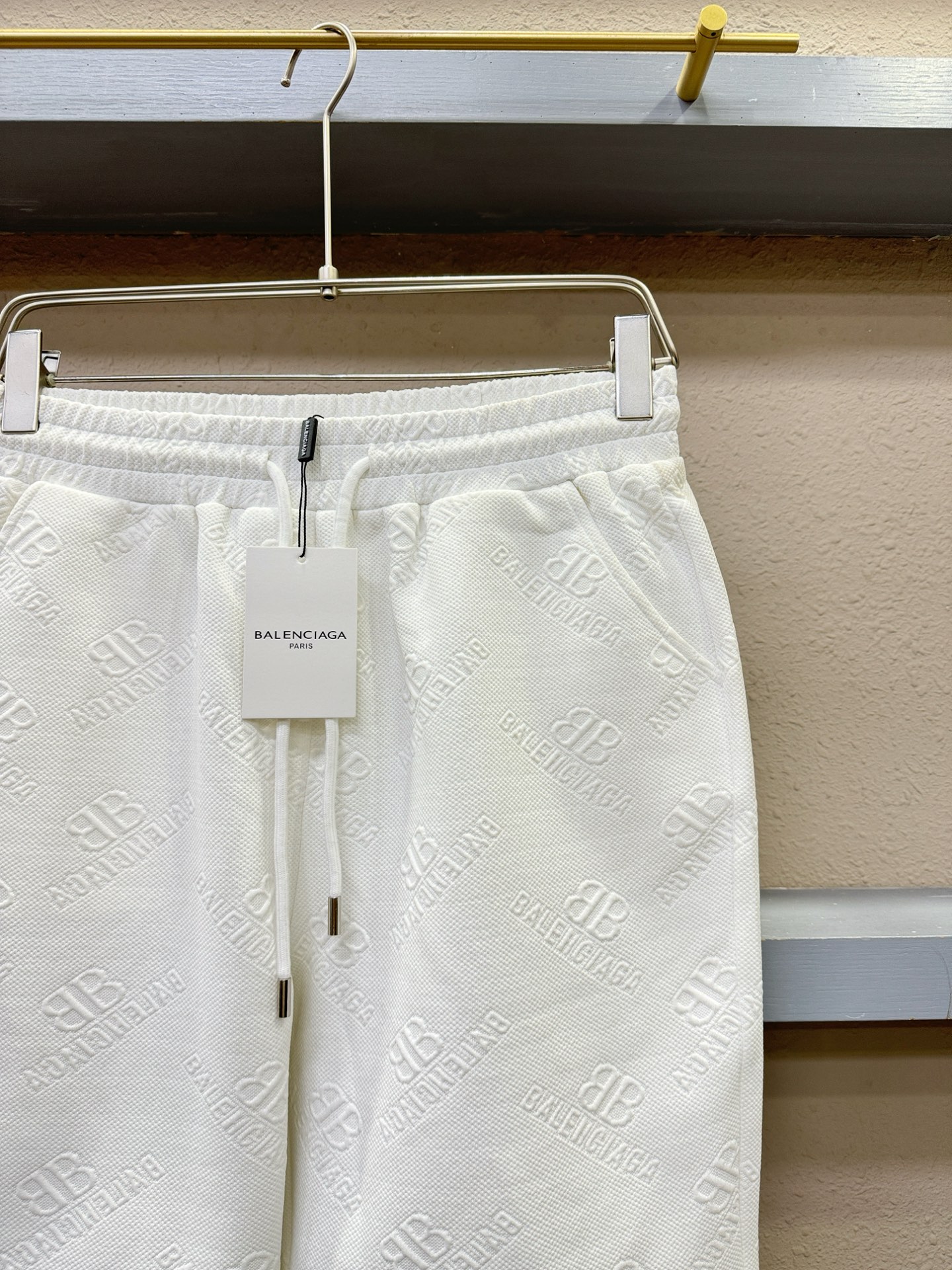  Balenciaga巴黎世家 爆款短裤2025ss新款男士休闲短裤，高端版本！专柜定制面料 透气舒适度