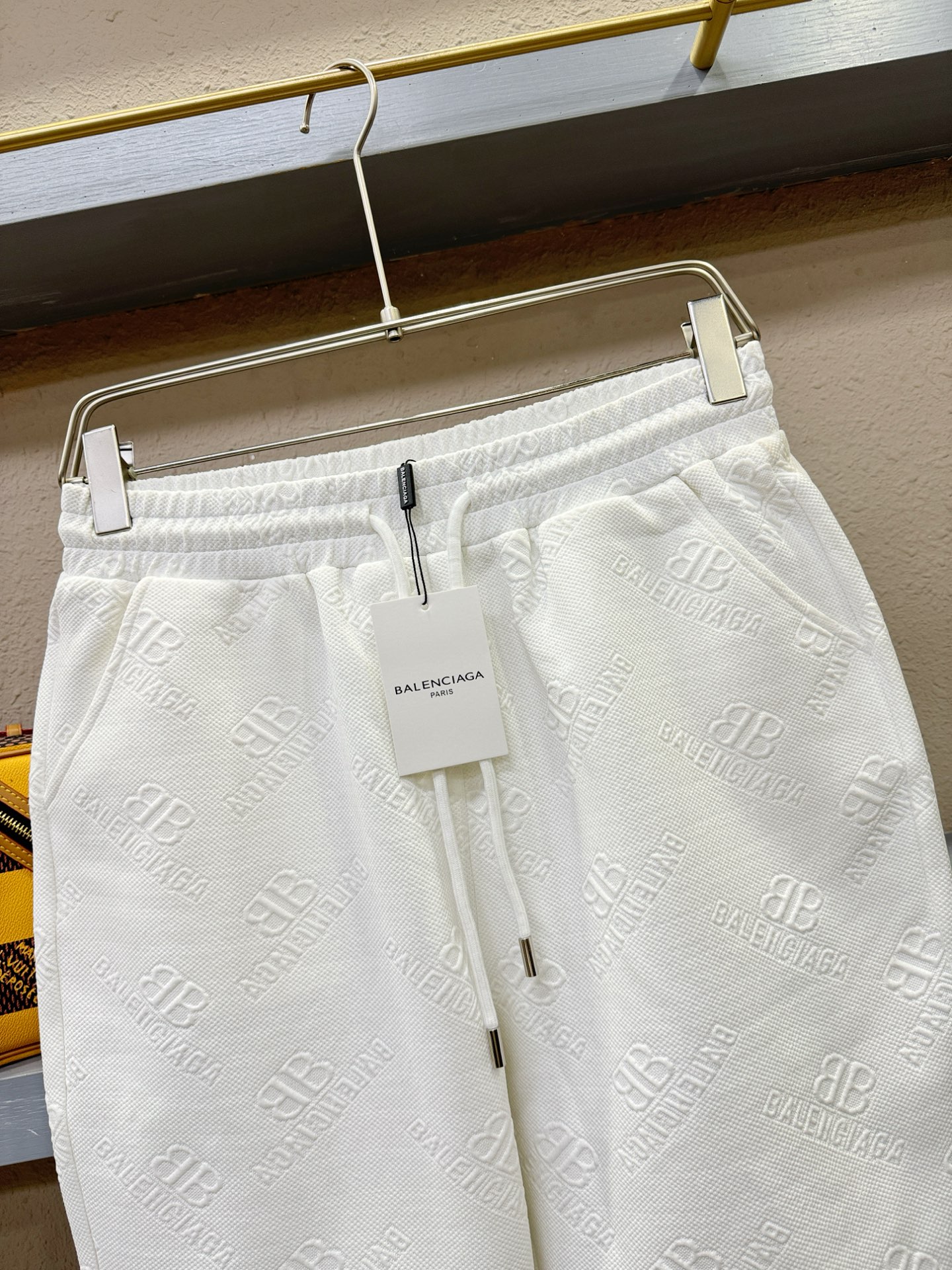  Balenciaga巴黎世家 爆款短裤2025ss新款男士休闲短裤，高端版本！专柜定制面料 透气舒适度
