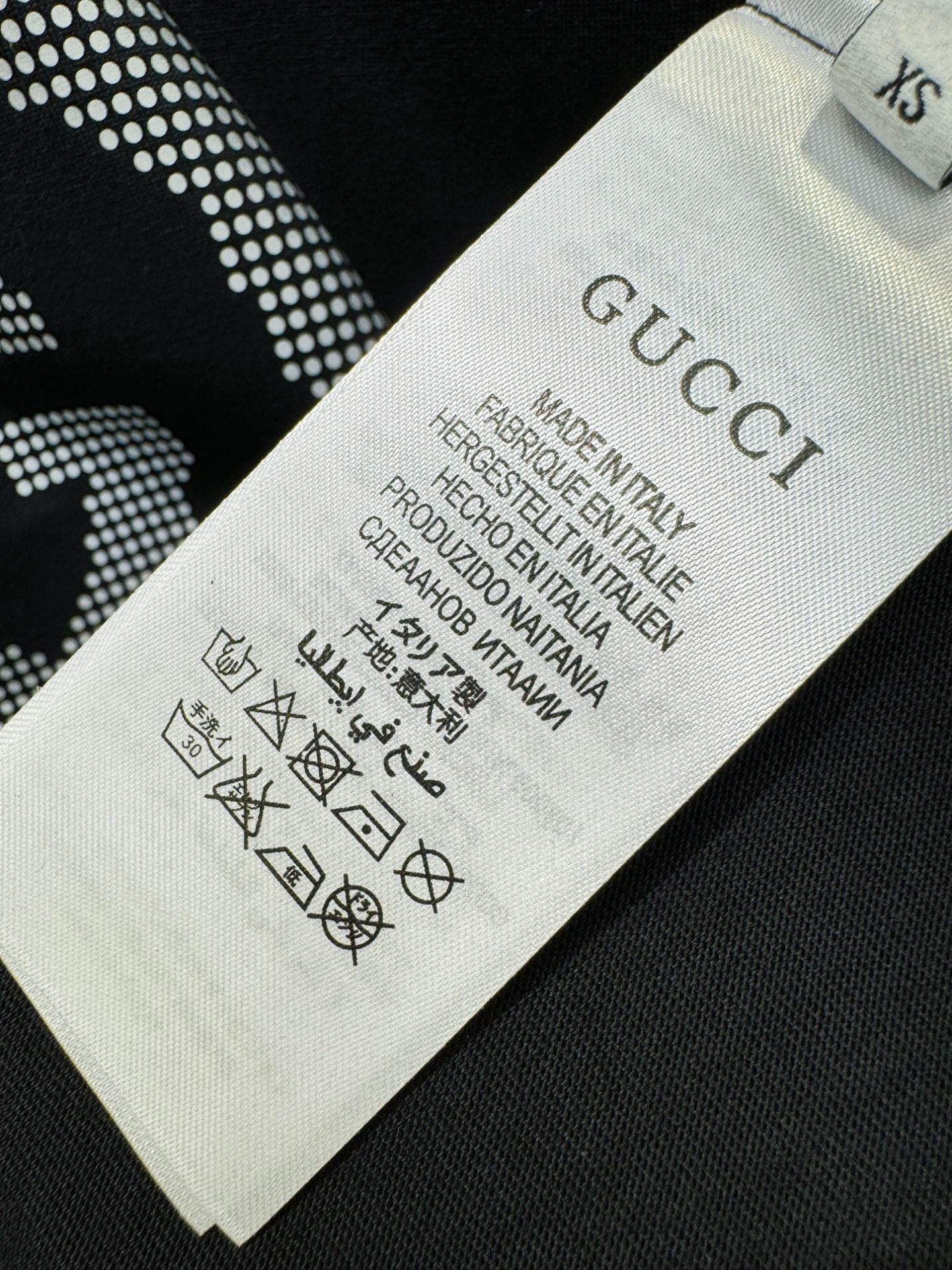  Gucci古奇 2025春夏新款短袖T恤！走秀图案时尚休闲短袖T恤衫！设计logo设计！极具设计精选客