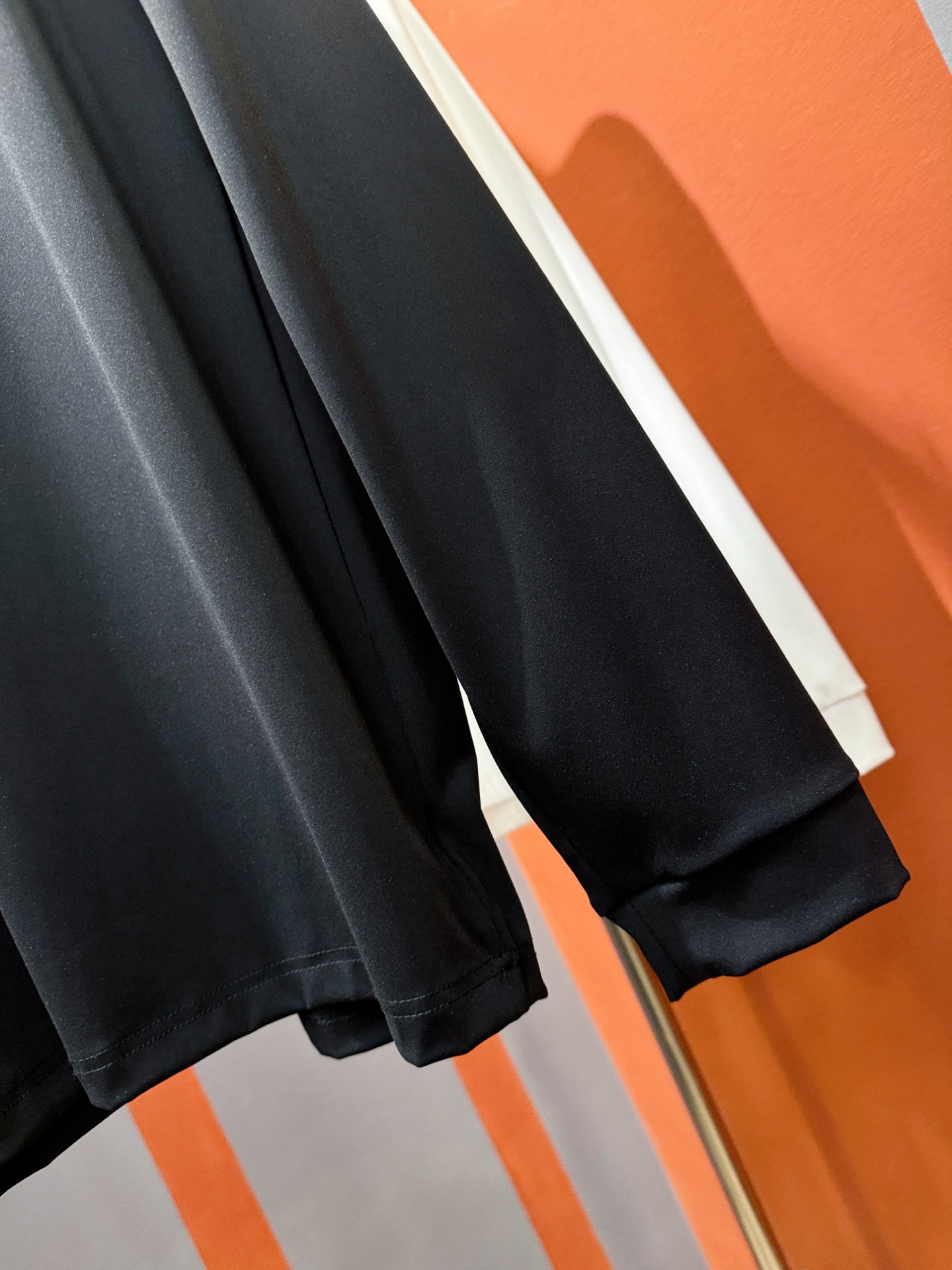  ARC‘TERYX/始祖鸟 2025ss春季新品 长袖T恤，经典Logo设计，百搭款 官网同步发售 定