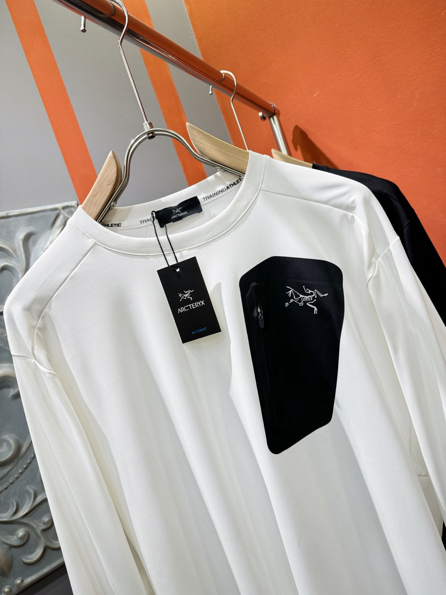  ARC‘TERYX/始祖鸟 2025ss春季新品 长袖T恤，经典Logo设计，百搭款 官网同步发售 定