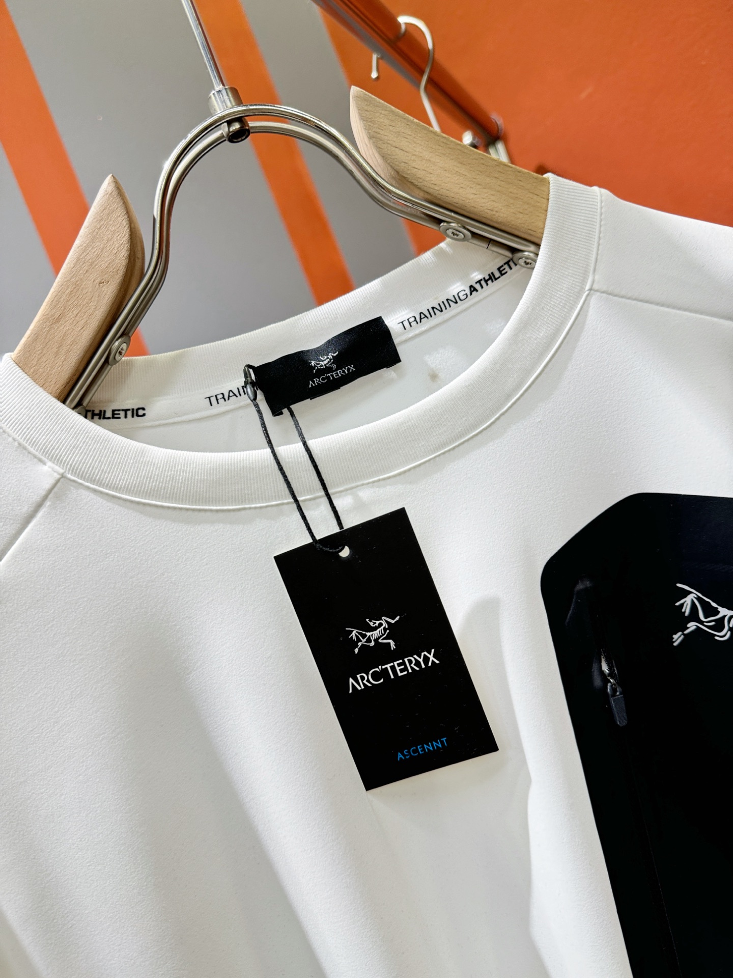  ARC‘TERYX/始祖鸟 2025ss春季新品 长袖T恤，经典Logo设计，百搭款 官网同步发售 定