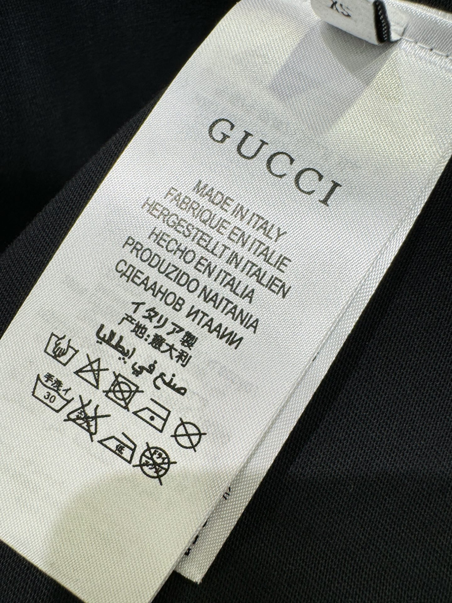  Gucci古奇 2025春夏新款短袖T恤！走秀图案时尚休闲短袖T恤衫！设计logo设计！极具设计精选客