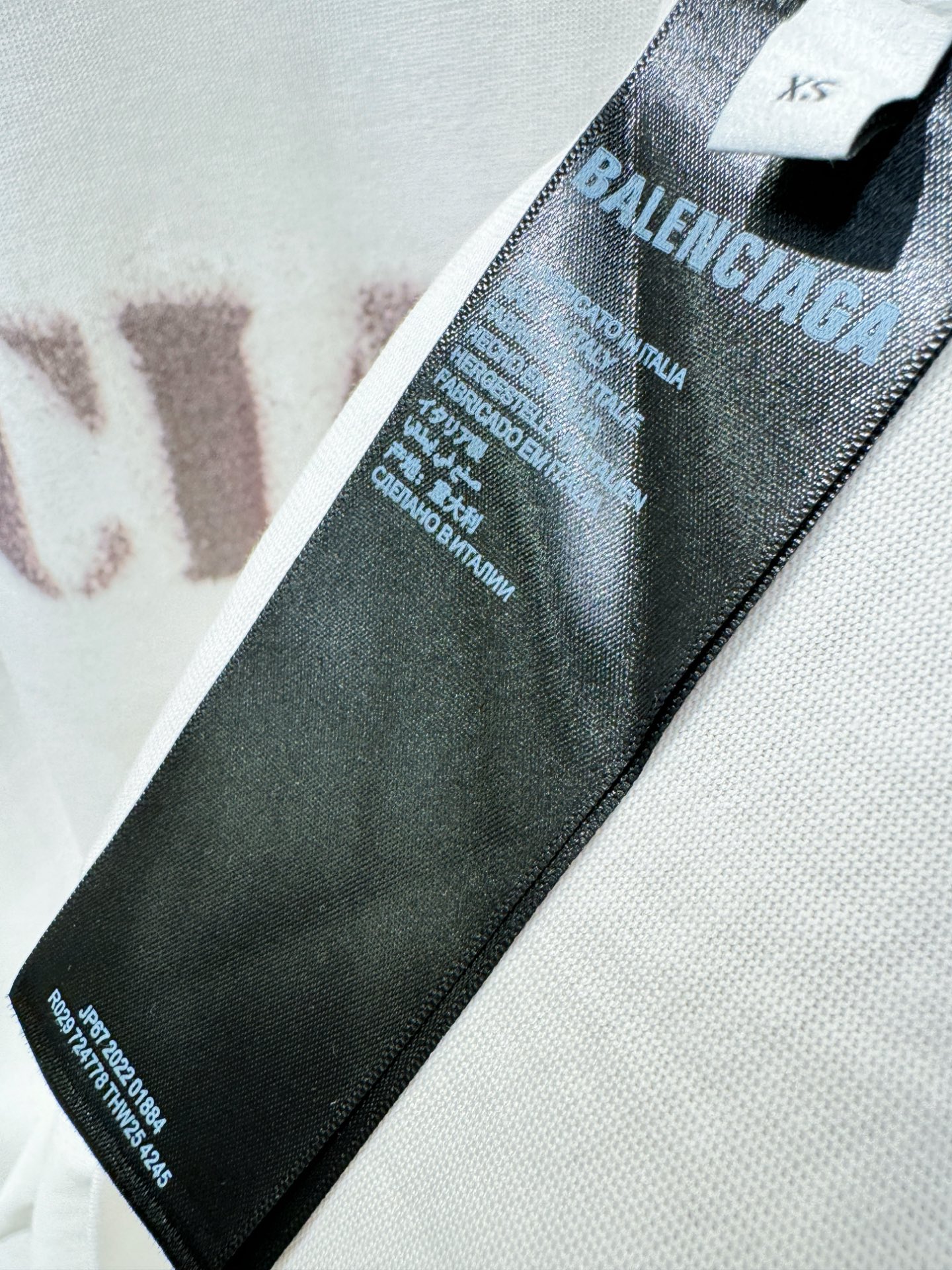  Balenciaga巴黎世家 2025春夏新款短袖T恤！走秀图案时尚休闲短袖T恤衫！设计logo设计！