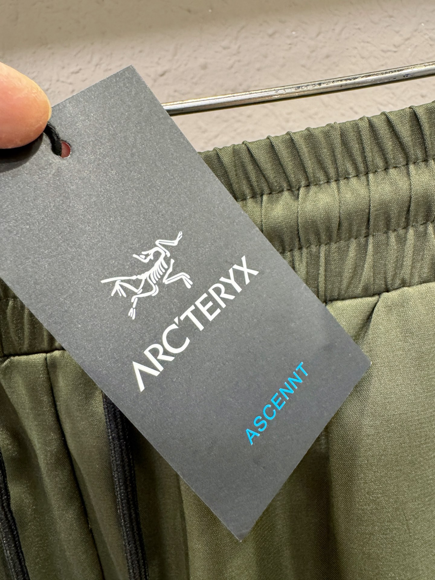  ARC‘TERYX/始祖鸟 爆款短裤2025ss新款男士休闲短裤，沙滩裤，高端版本！专柜定制面料 透气