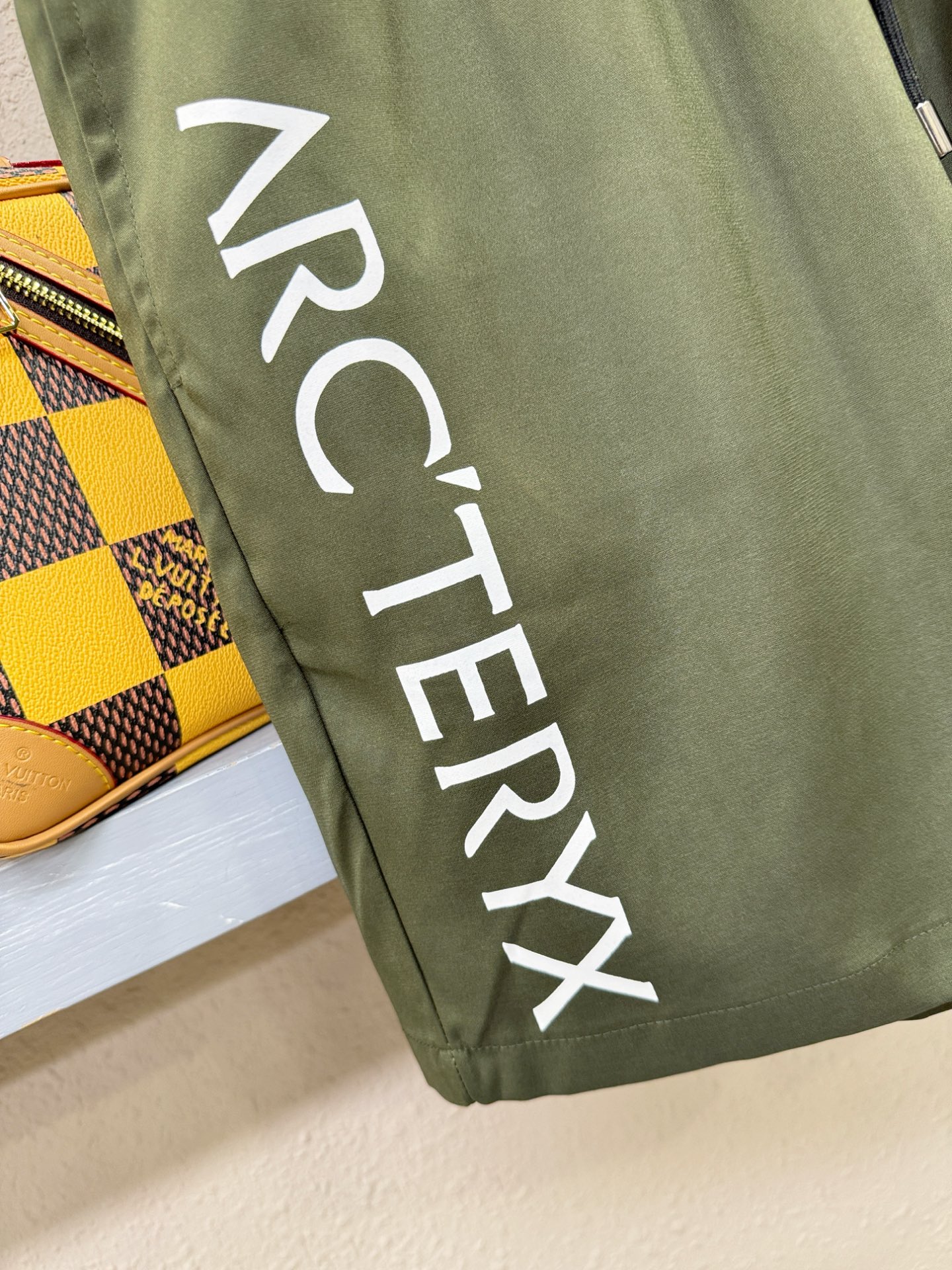  ARC‘TERYX/始祖鸟 爆款短裤2025ss新款男士休闲短裤，沙滩裤，高端版本！专柜定制面料 透气