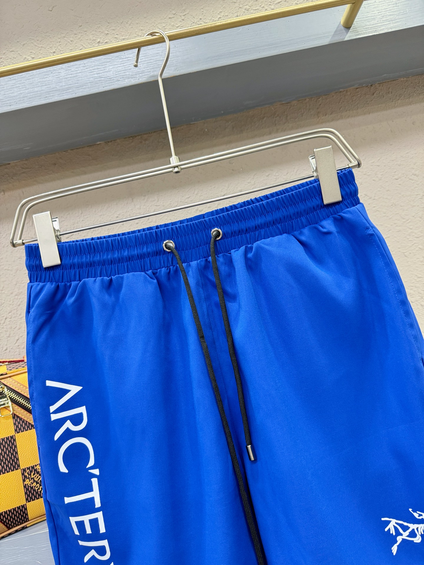  ARC‘TERYX/始祖鸟 爆款短裤2025ss新款男士休闲短裤，沙滩裤，高端版本！专柜定制面料 透气