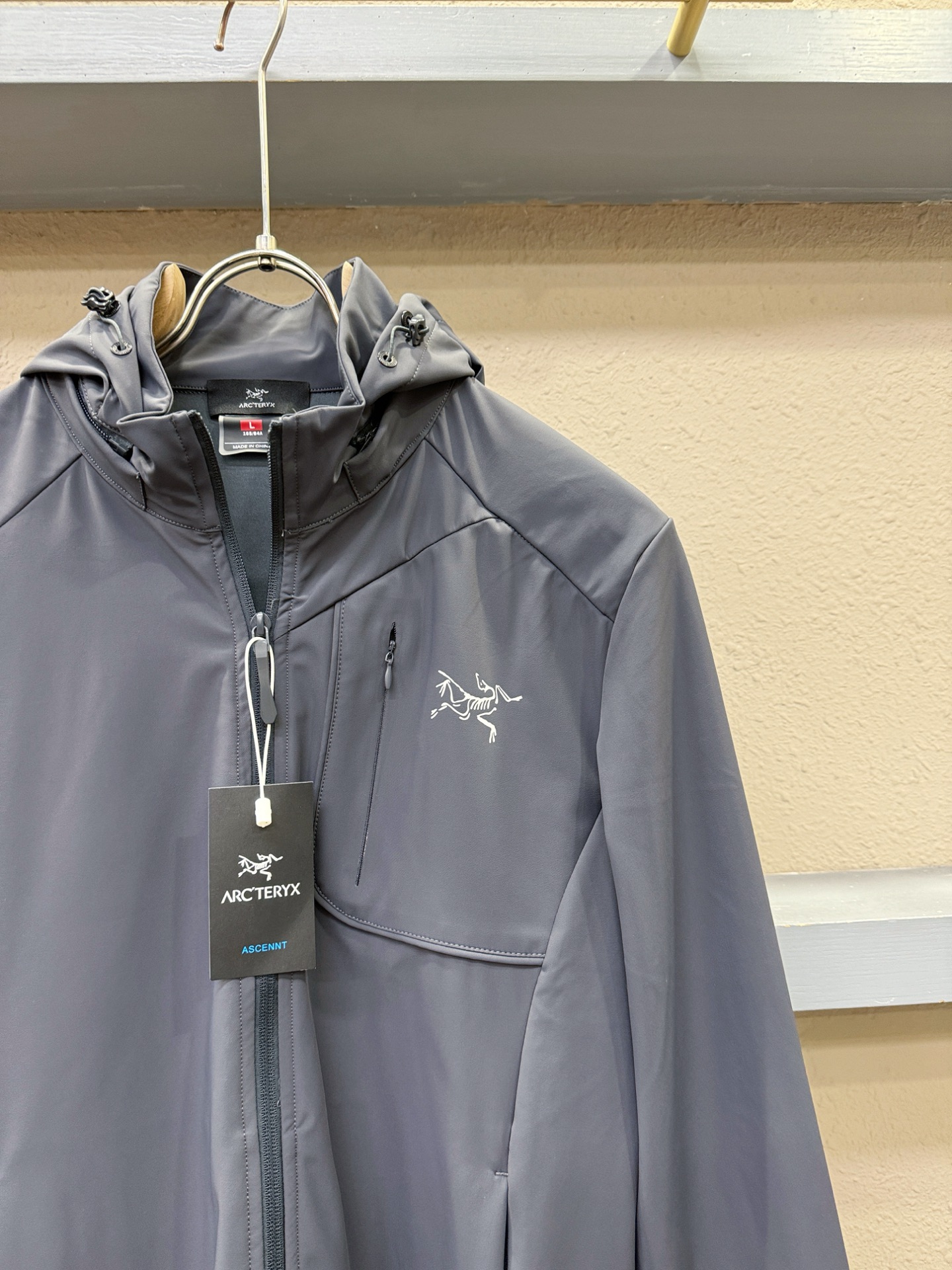  ARC‘TERYX/始祖鸟户外防水向导级冲锋衣机能风拉链夹克，软壳防风防水冲锋衣，全压胶工艺，级别高分