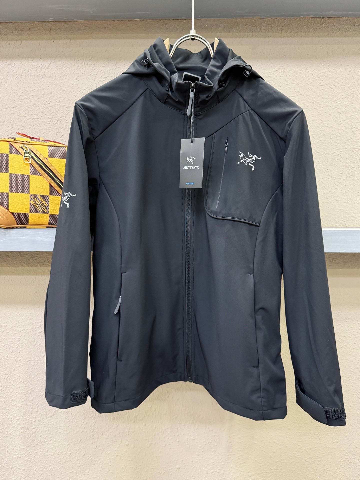  ARC‘TERYX/始祖鸟户外防水向导级冲锋衣机能风拉链夹克，软壳防风防水冲锋衣，全压胶工艺，级别高分