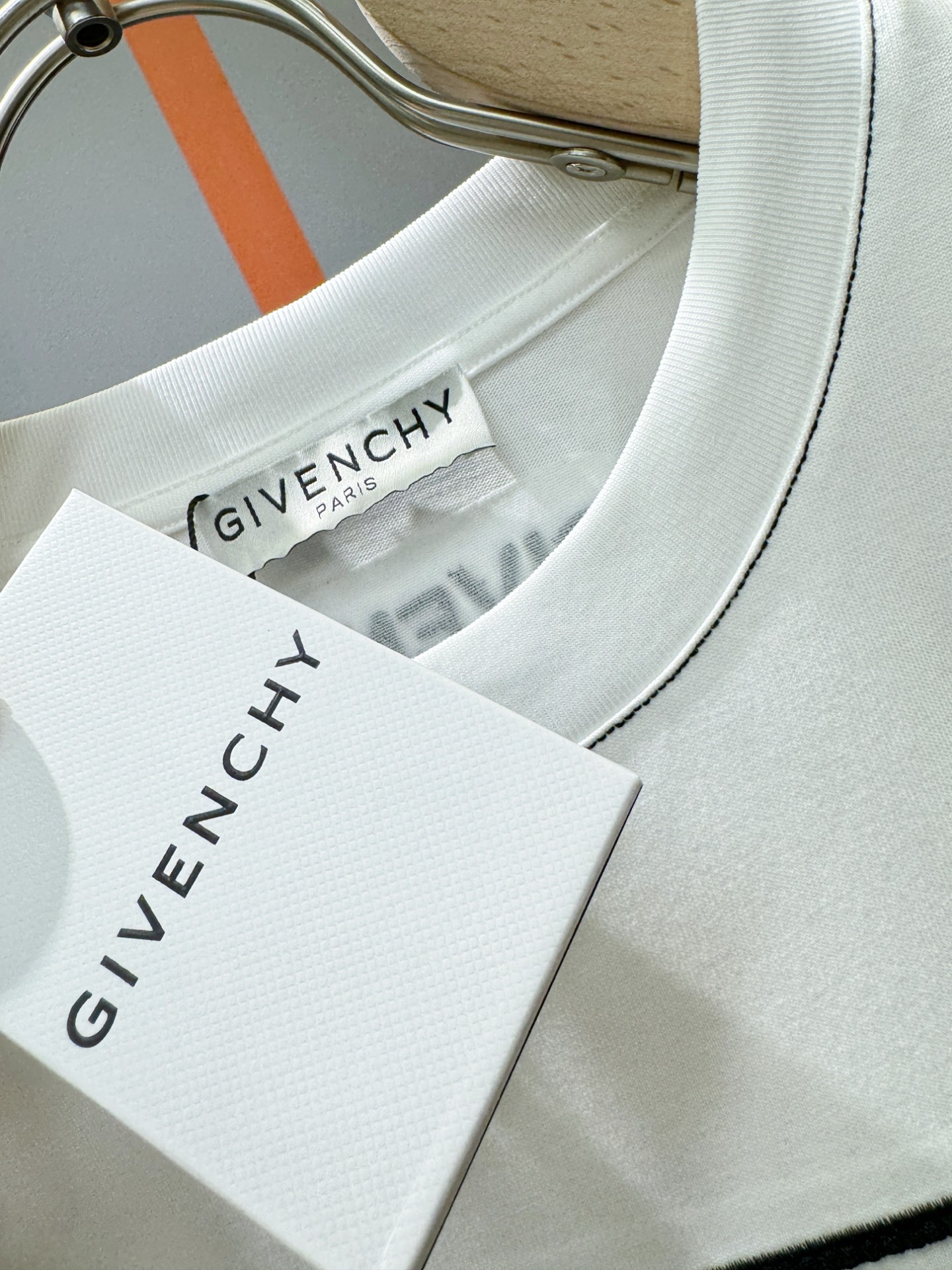 Givenchy 高定系列 短袖T恤衫服装,givenchy 5