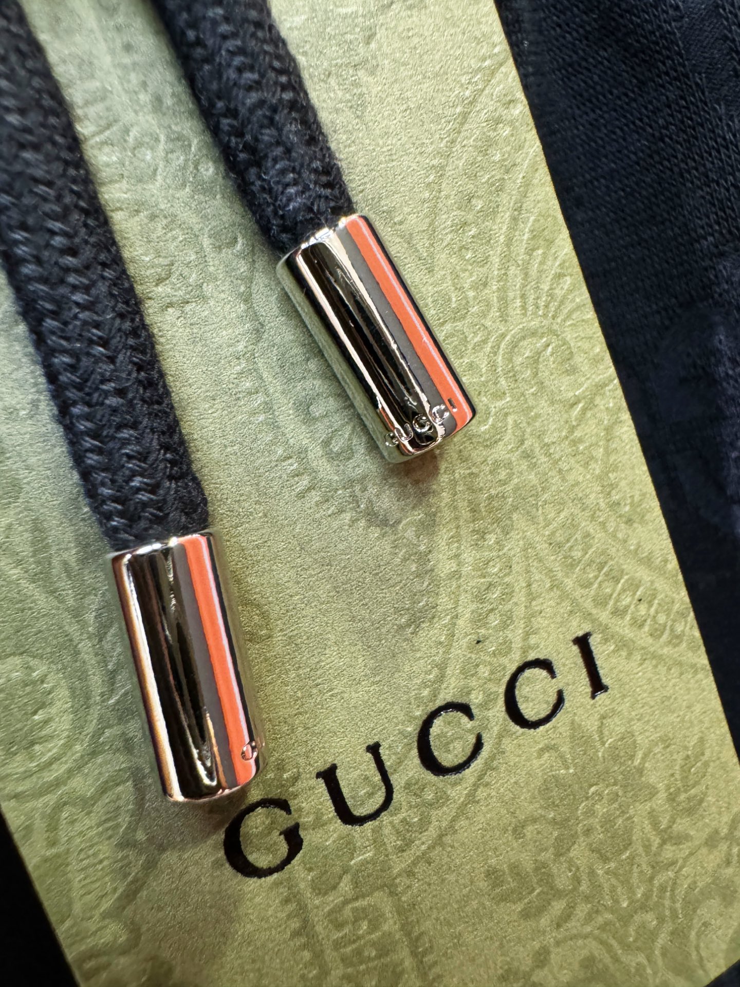  套装 Gucci古奇 2025新款休闲套装，细节精致高级，高级感满满。定制高端面料，上身挺括有型，舒适