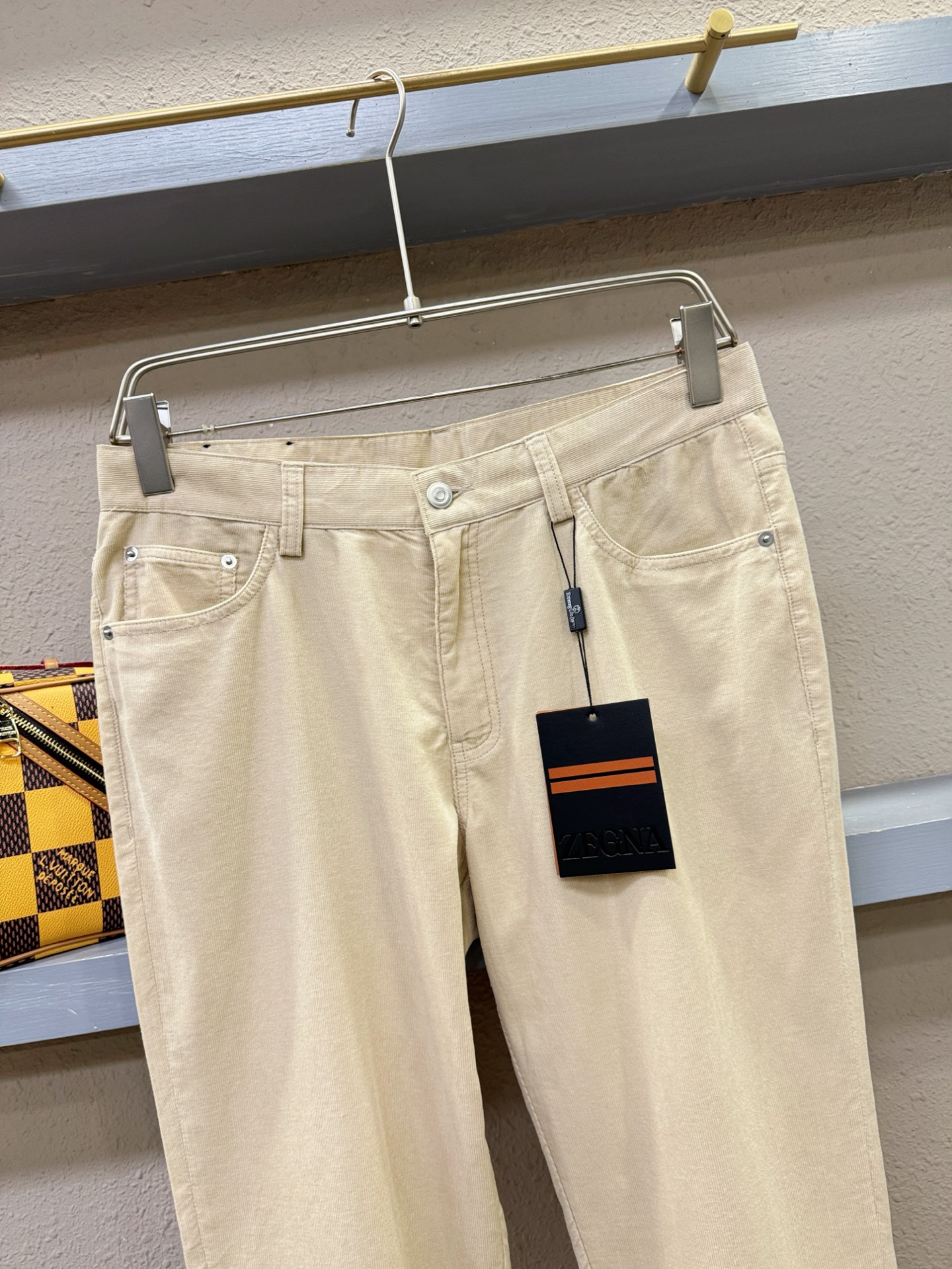 “Ermenegildo Zeg*ajaya Thongs: Super Hot, Comfortable, High-Quality, Flairy Details, Ideal for Men” - 图片 3