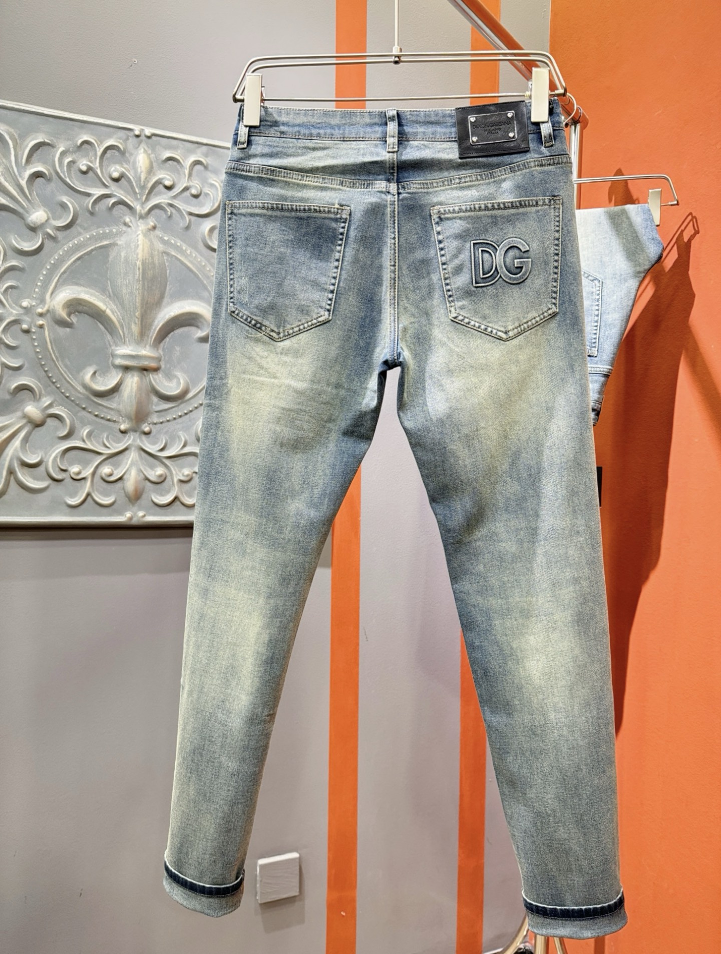  DG 原单牛仔裤 2025新品，原版牛仔裤 原版重工打造，品牌经典LOGO设计，三标齐全！原版五金辅料
