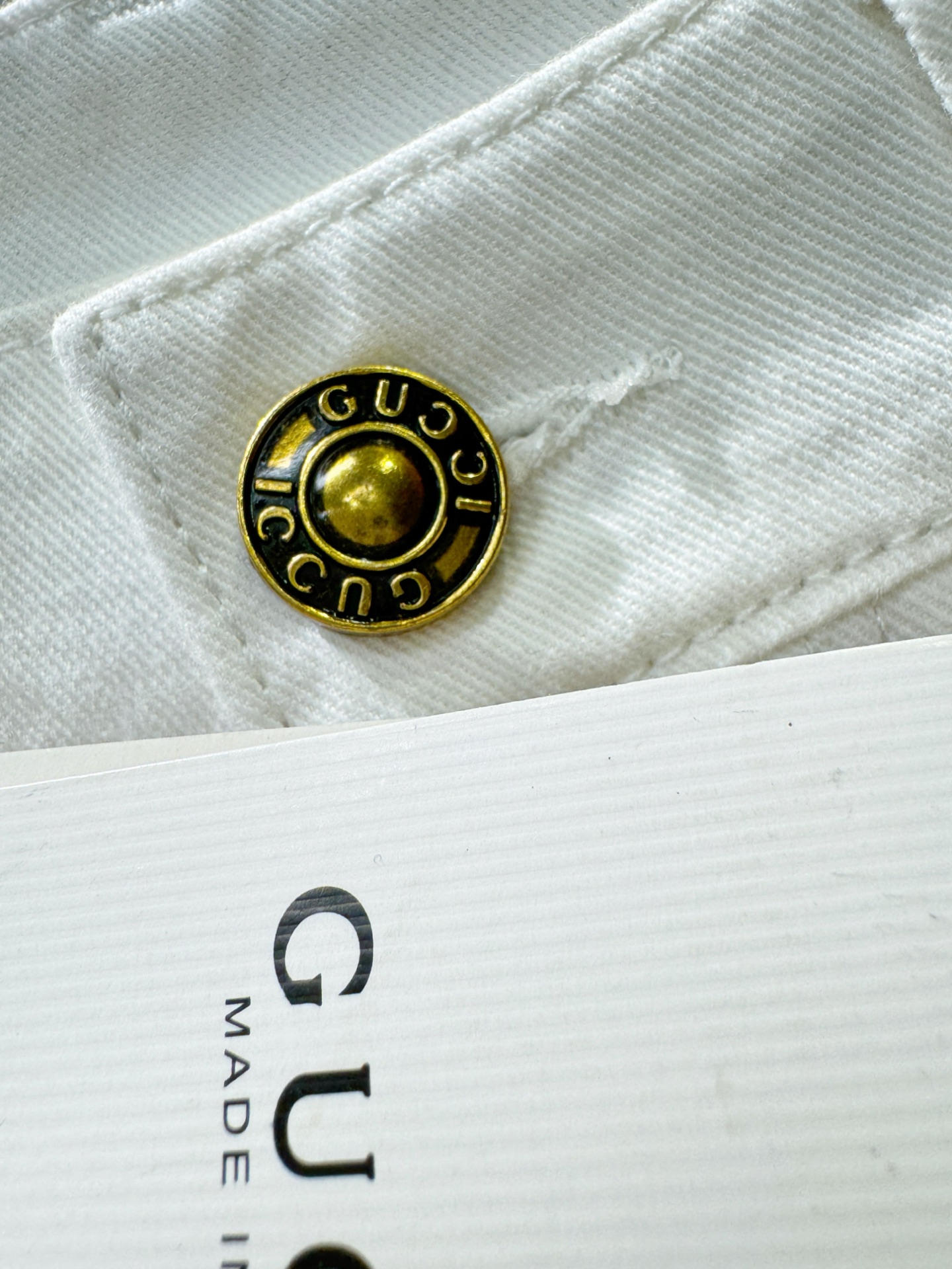  Gucci古奇 原单牛仔裤 2025新品，原版牛仔裤 原版重工打造，品牌经典LOGO设计，三标齐全！原