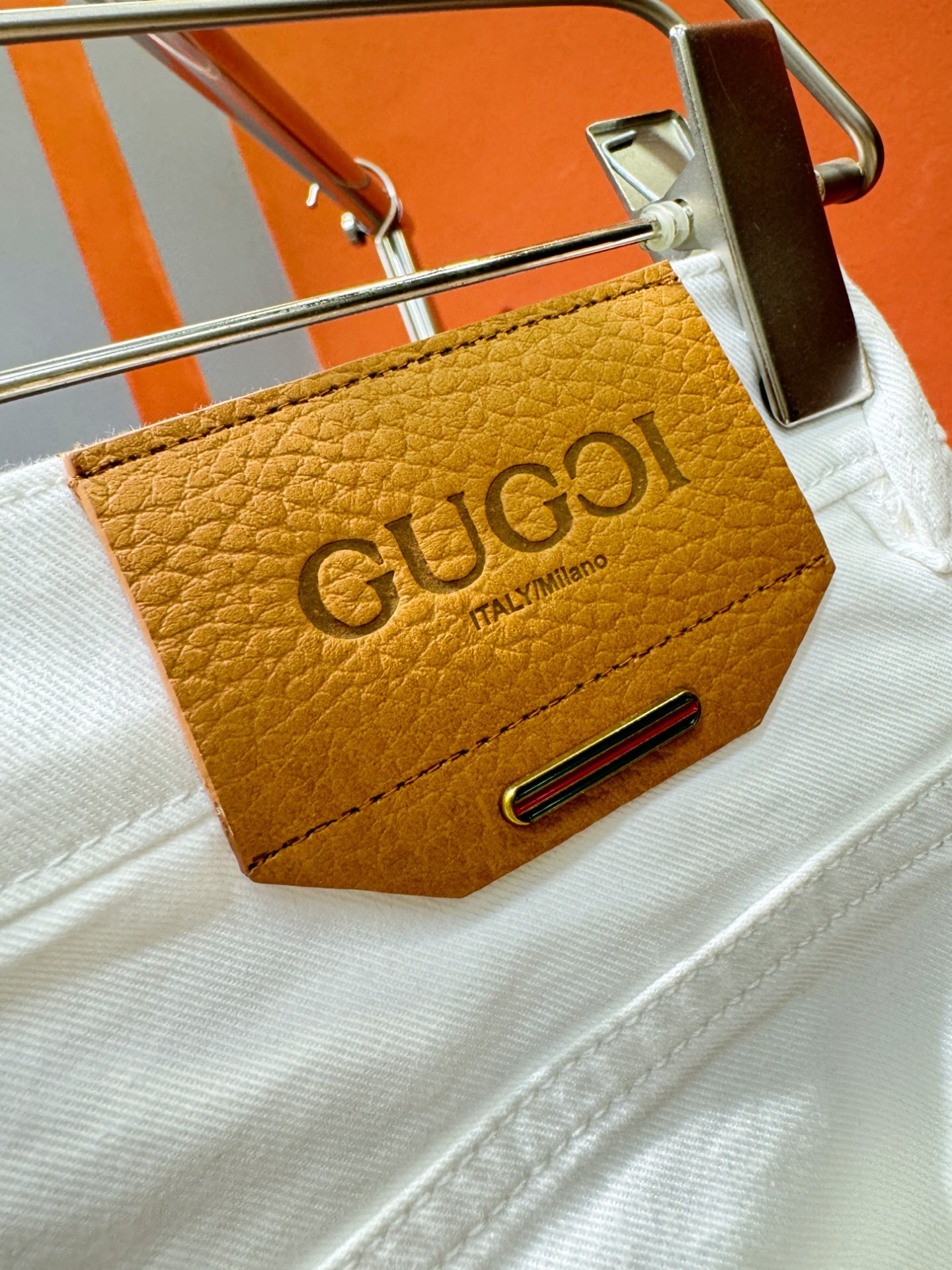  Gucci古奇 原单牛仔裤 2025新品，原版牛仔裤 原版重工打造，品牌经典LOGO设计，三标齐全！原