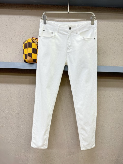 Givenchy Witte Slim-Fit Jeans met Klassiek Logo-design, Maat 29-38 1 Givenchy Witte Slim-Fit Jeans met Klassiek Logo-design, Maat 29-38