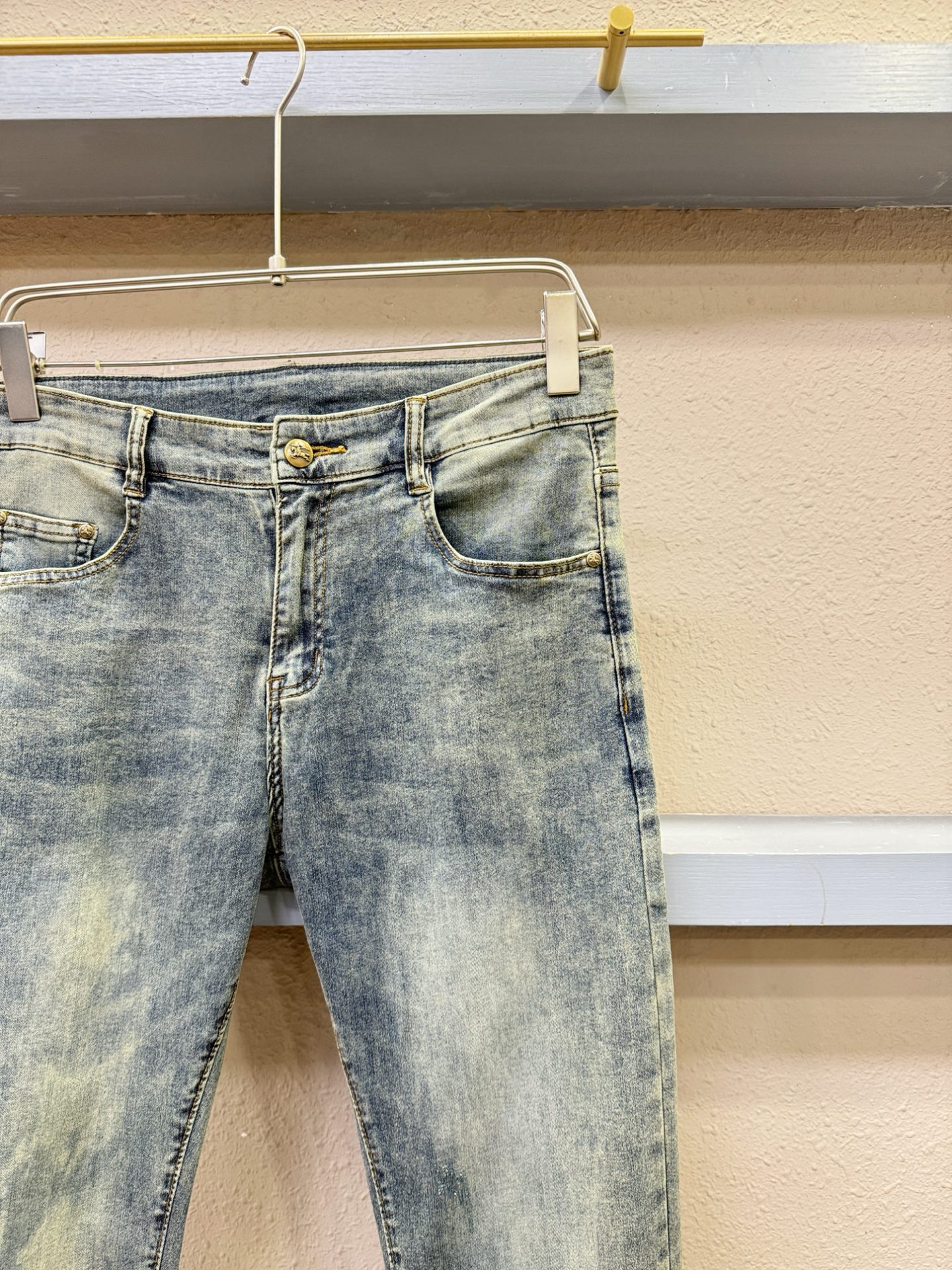 Burberry 2025 Classic Logo Design Jeans - Premium Denim, Three Labels 6 i1749382523586 8593 0 3