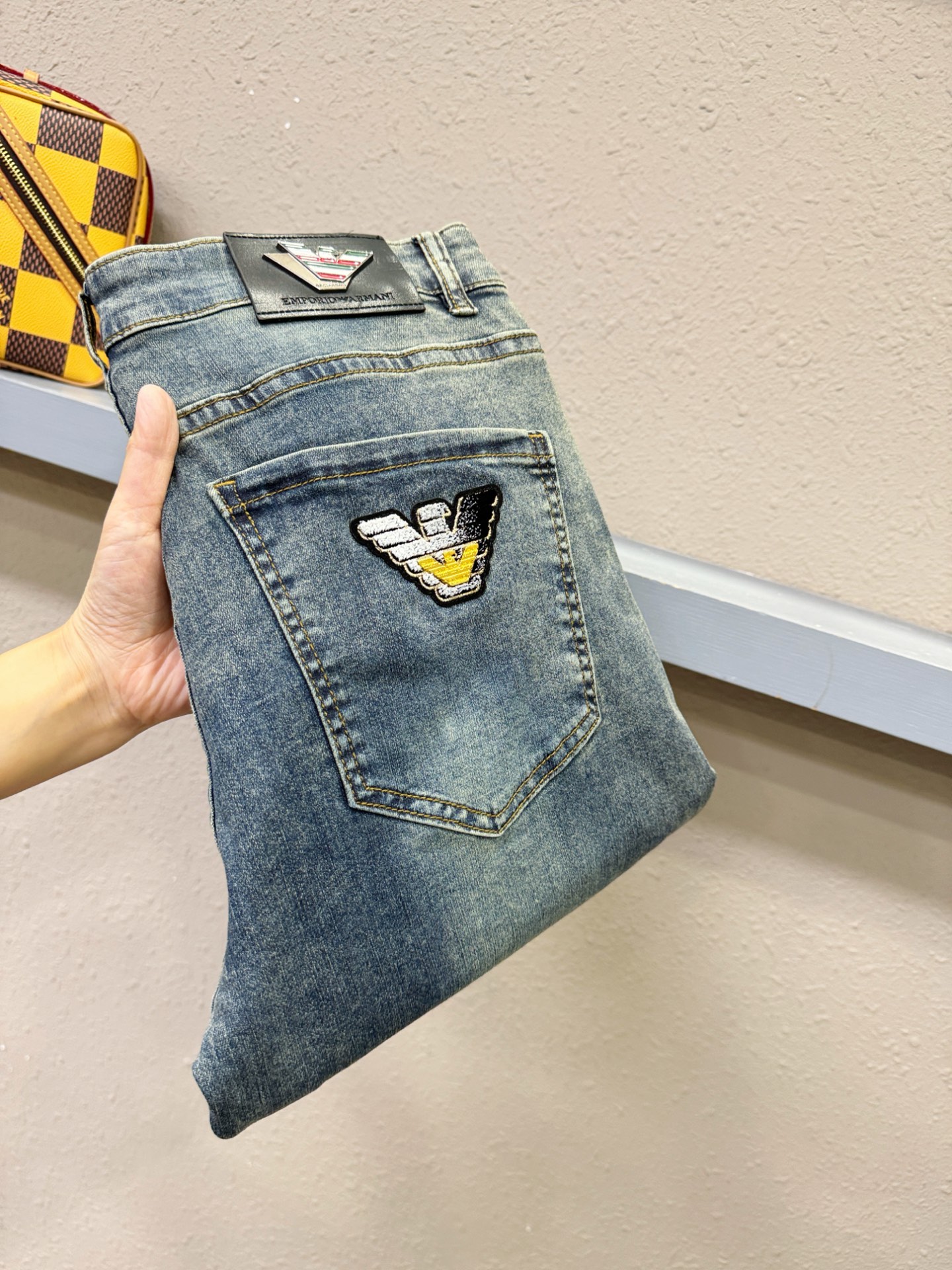 Armani 2025 Classic Logo Design Jeans -Original Hardware & Denim Fabric 3 i1749382645608 2033 0 1