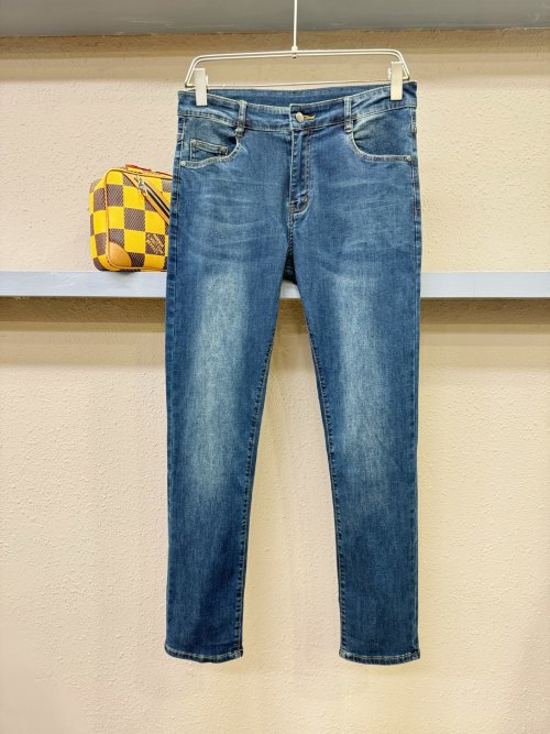 Ermenegildo Zegna 2025 Denim Jeans - Classic Logo, Premium Hardware 1 Ermenegildo Zegna 2025 Denim Jeans - Classic Logo, Premium Hardware