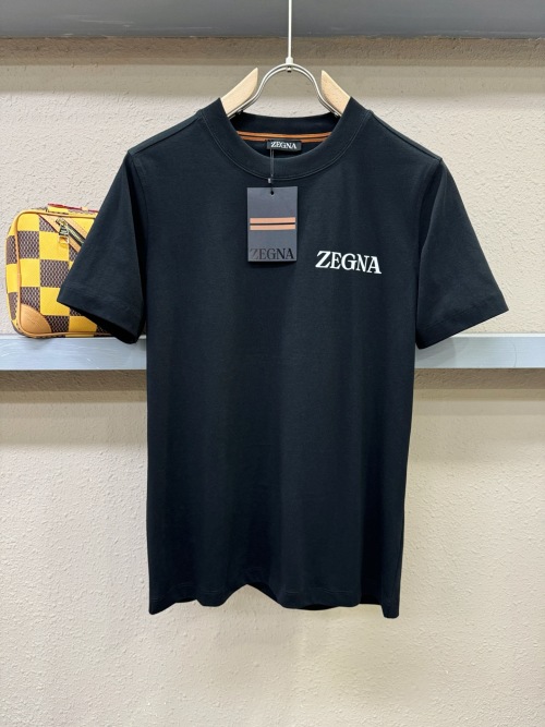 Ermenegildo Zegna Zwart T-shirt met Logo - Premium Kwaliteit, Maat S-XXL 1 Ermenegildo Zegna Zwart T-shirt met Logo - Premium Kwaliteit, Maat S-XXL