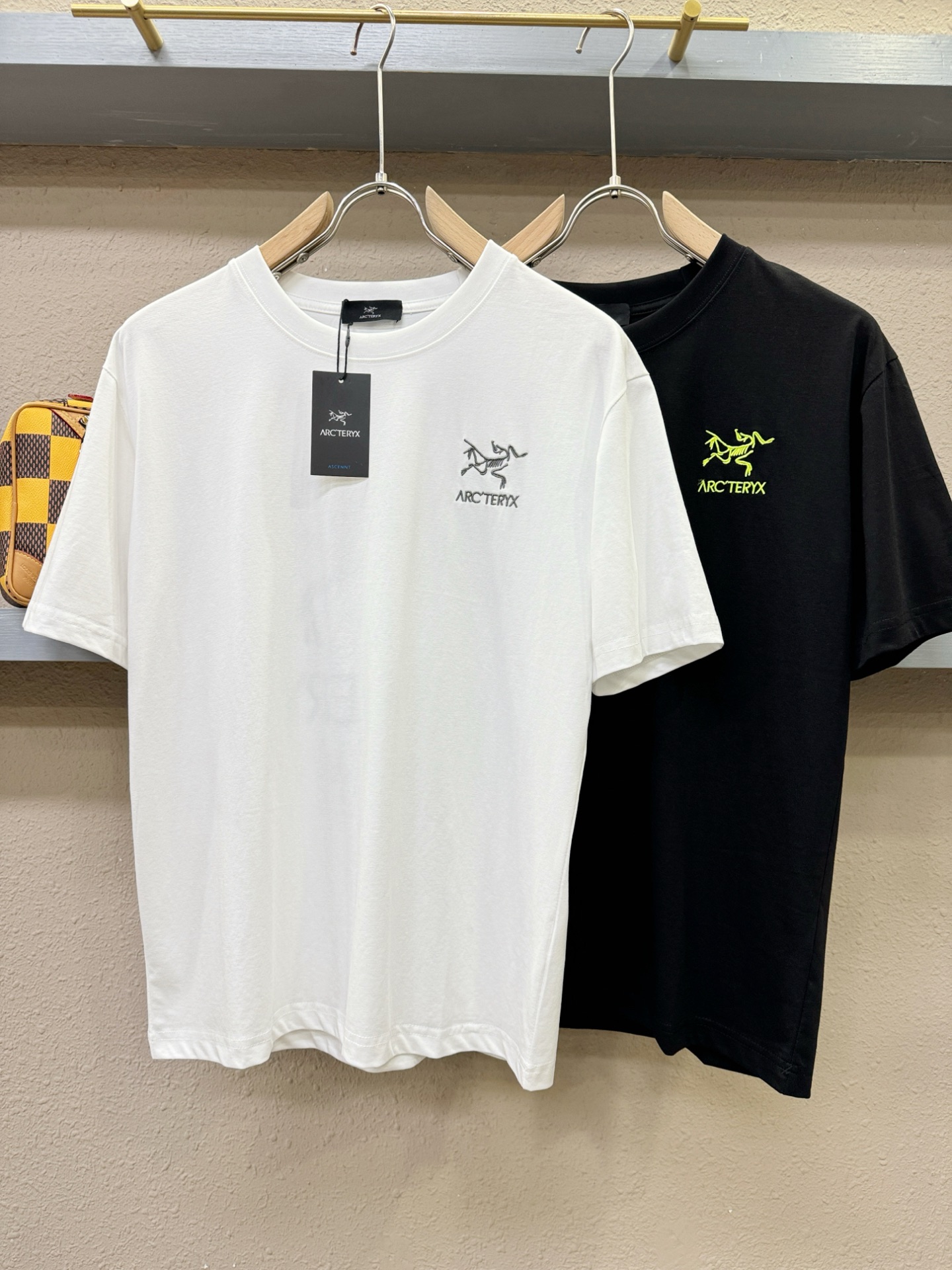 Arc'teryx Men's Short Sleeve T-Shirt | Premium Quality, Comfortable Fit 3 i1749383145296 2884 0 1