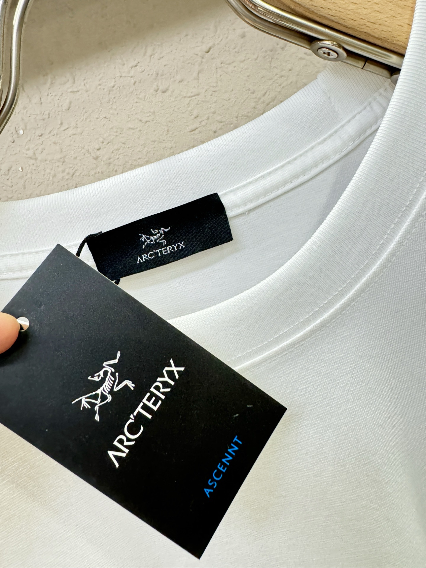 Arc'teryx Men's Short Sleeve T-Shirt | Premium Quality, Comfortable Fit 8 i1749383152504 3548 0 6