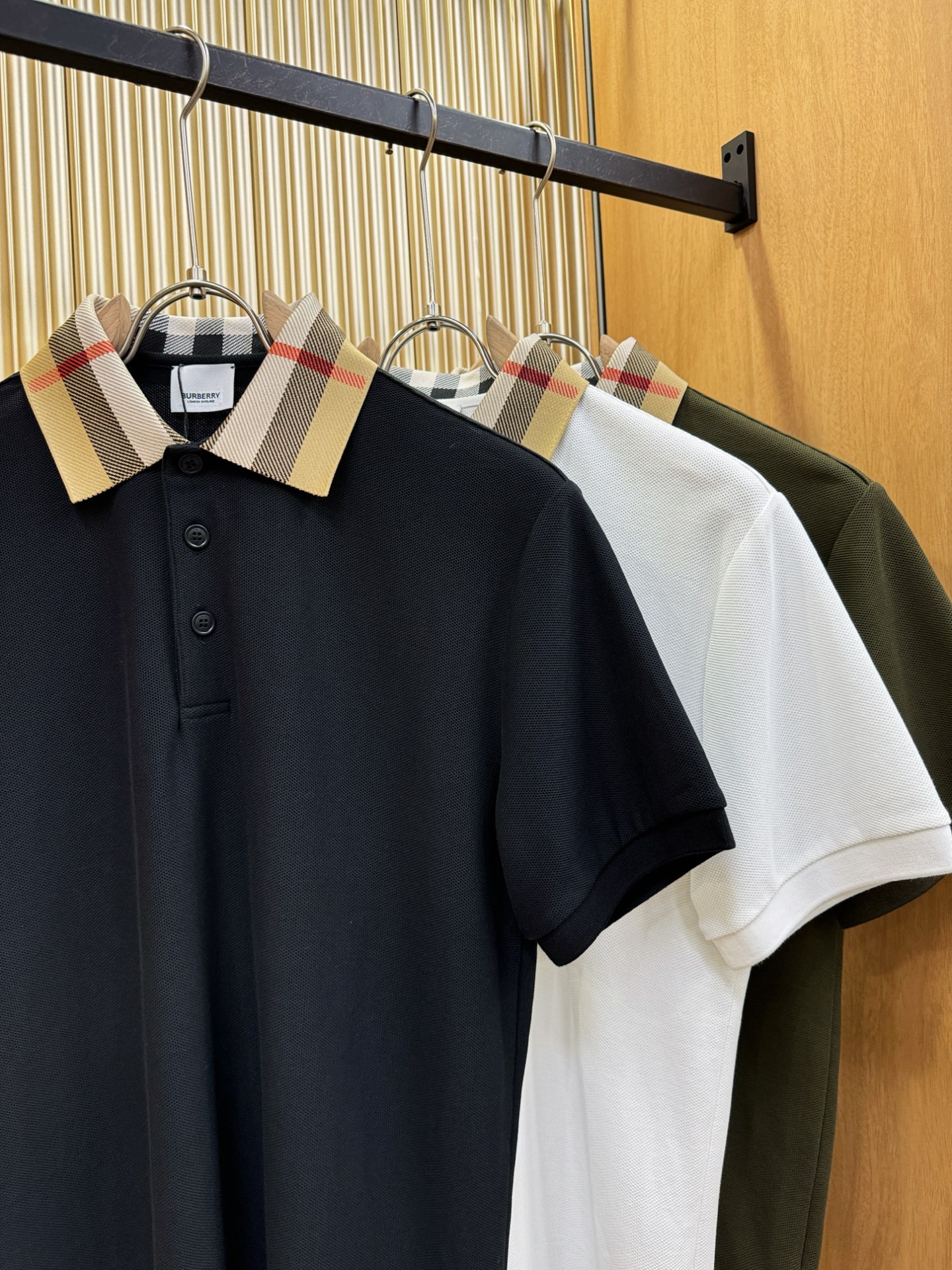 Burberry Men's Polo Shirt with Iconic Check Collar - Short Sleeve 4 i1749383756421 3734 0 2