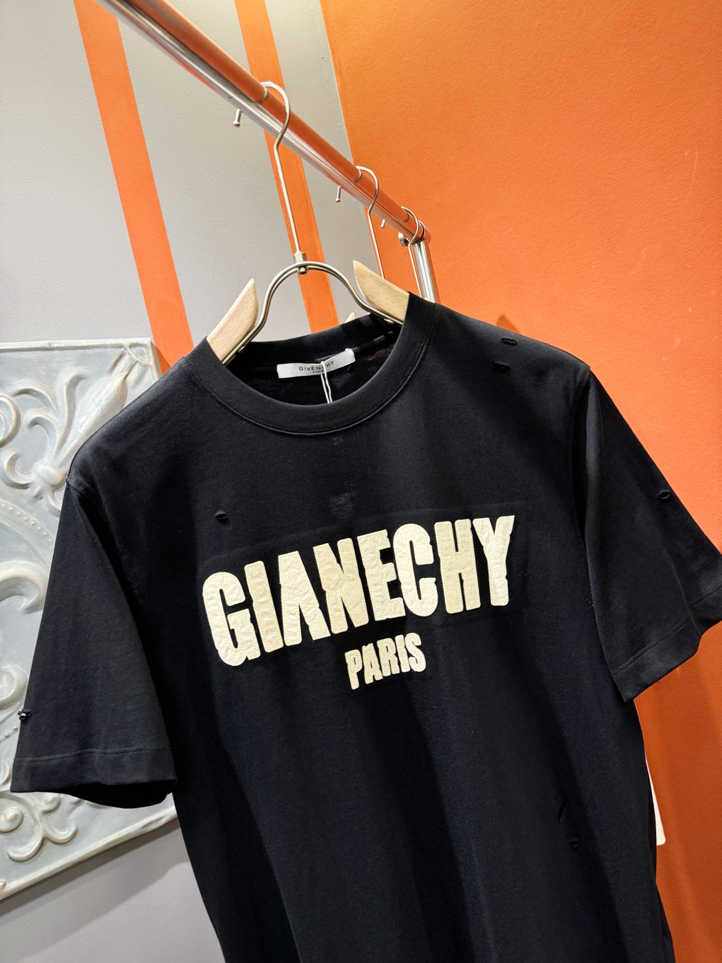  (最大可穿240斤) Givenchy 纪梵希 2025春夏新款短袖T恤！走秀图案时尚休闲短袖T恤衫！