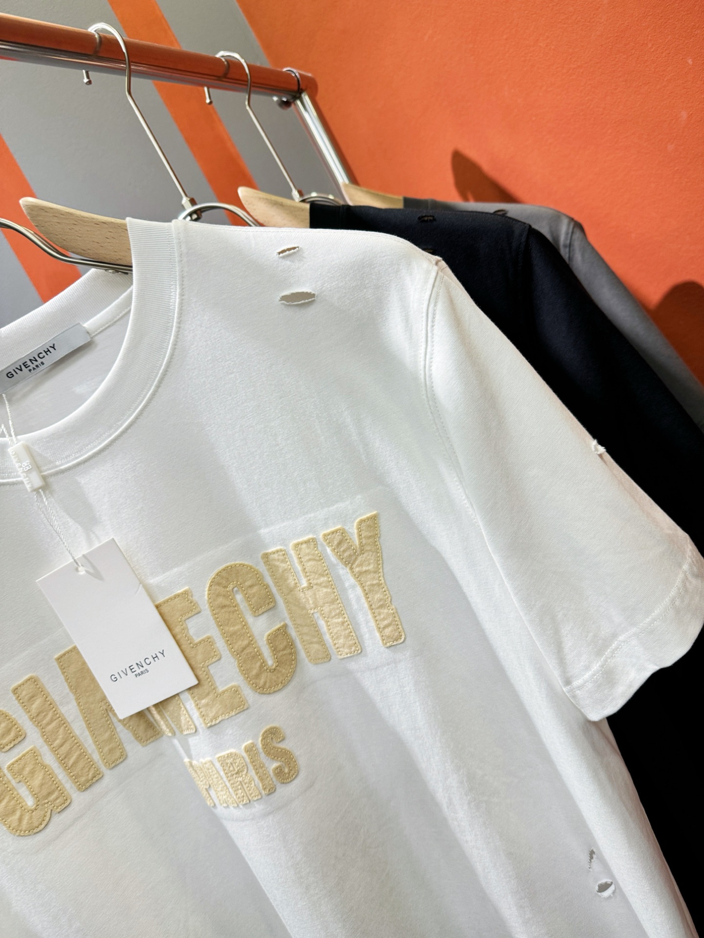  (最大可穿240斤) Givenchy 纪梵希 2025春夏新款短袖T恤！走秀图案时尚休闲短袖T恤衫！