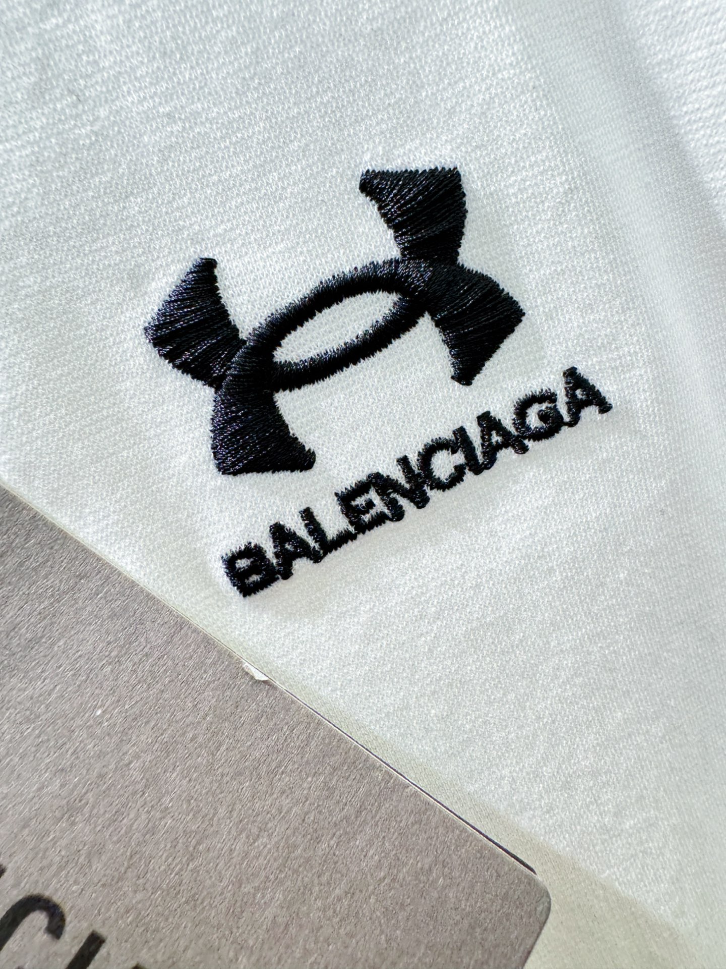  Balenciaga巴黎世家 顶级品质 2025款新品短袖！精选顶级原版面料，手感柔软。顶级进口私货，