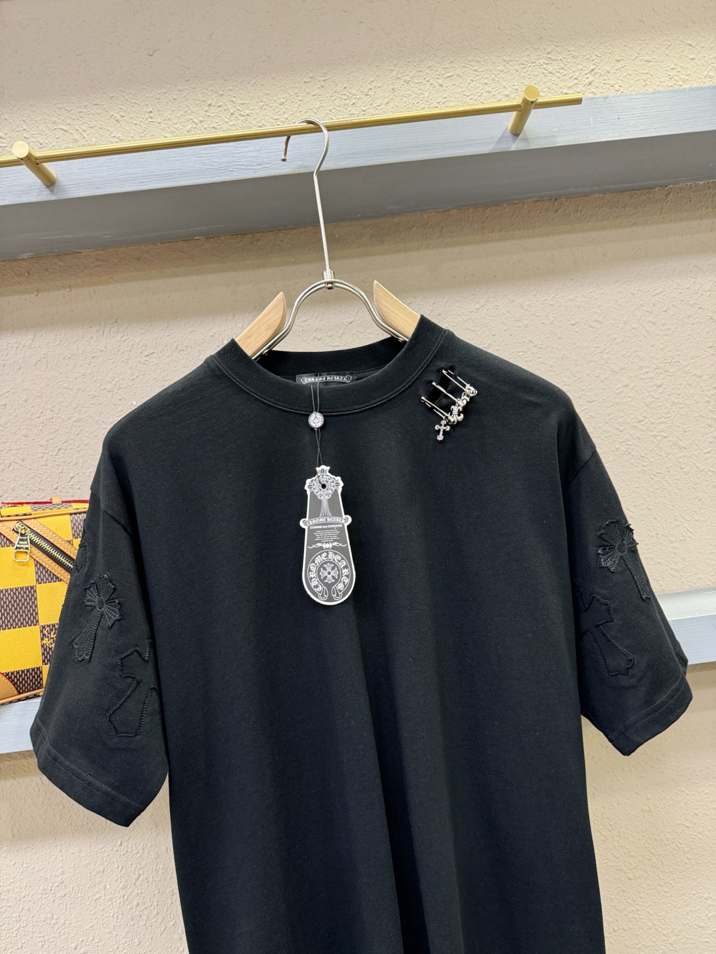  CHROME HEARTS 克罗心 2025春夏新款短袖T恤！走秀图案时尚休闲短袖T恤衫！设计logo