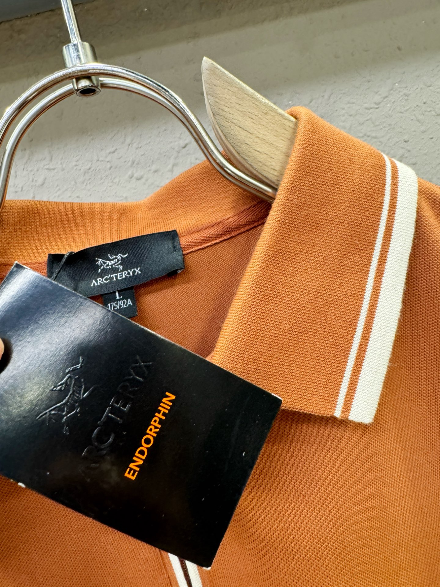  ARC‘TERYX/始祖鸟 2025官方春夏新款 专柜同步上市 男士翻领短袖POLO衫，高端主线系列，