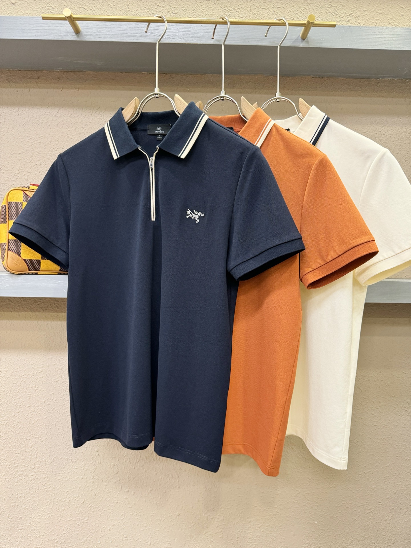  ARC‘TERYX/始祖鸟 2025官方春夏新款 专柜同步上市 男士翻领短袖POLO衫，高端主线系列，