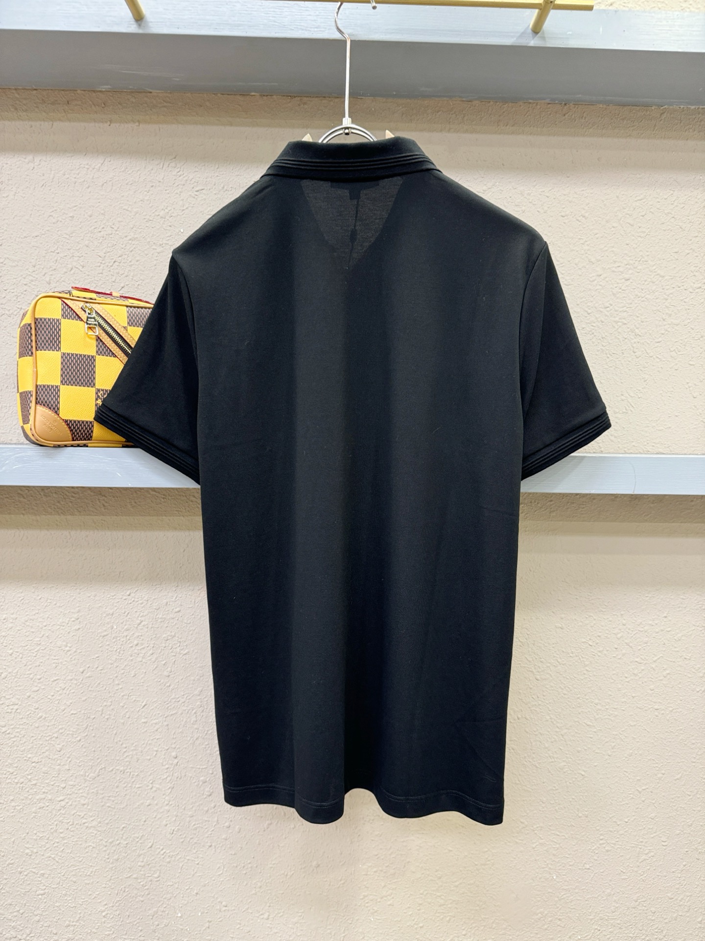  LV 2025官方春夏新款 专柜同步上市 男士翻领短袖POLO衫，高端主线系列，进口珠地丝光棉面料，质