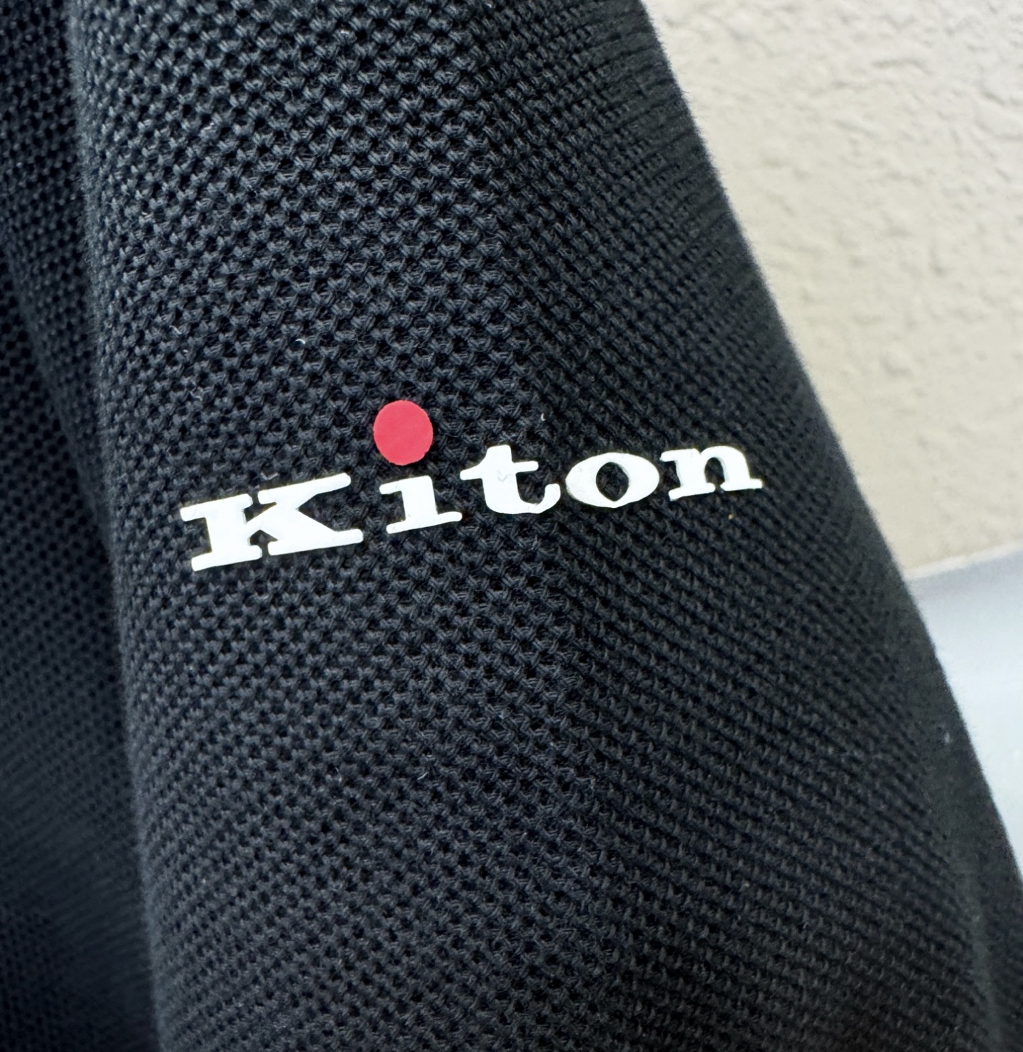  Kiton 2025官方春夏新款 专柜同步上市 男士翻领短袖POLO衫，高端主线系列，进口珠地丝光棉面