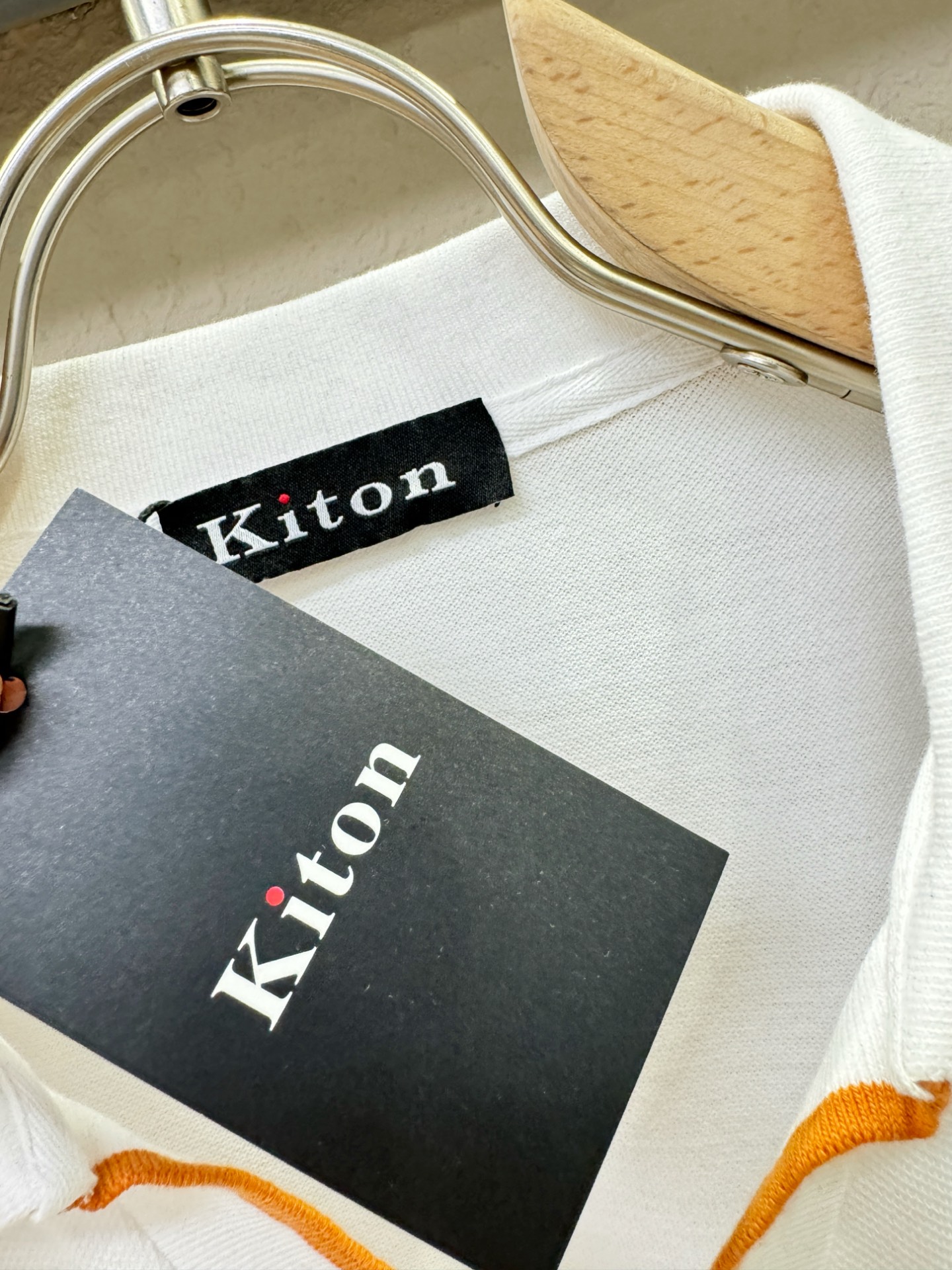  Kiton 2025官方春夏新款 专柜同步上市 男士翻领短袖POLO衫，高端主线系列，进口珠地丝光棉面