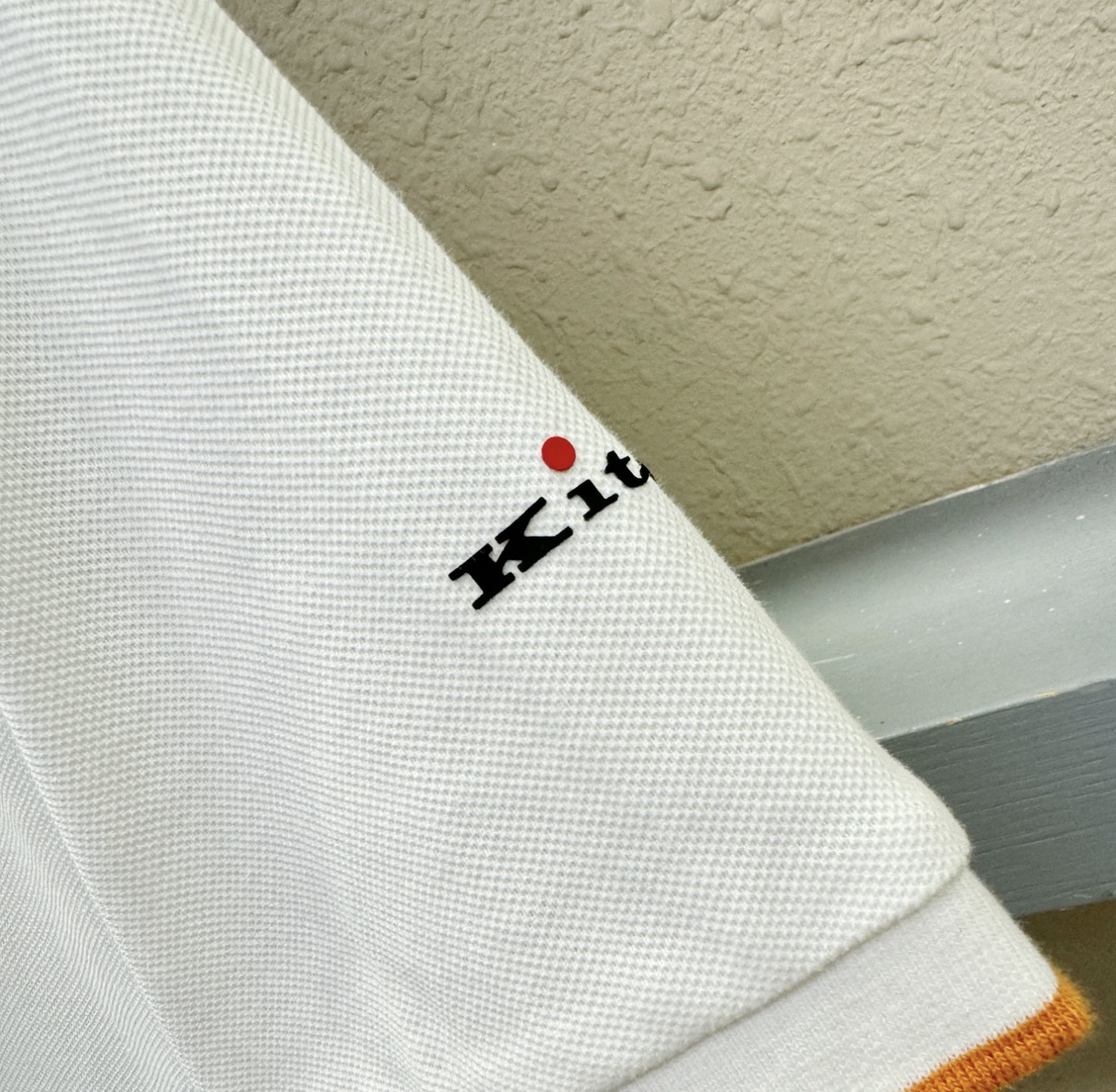  Kiton 2025官方春夏新款 专柜同步上市 男士翻领短袖POLO衫，高端主线系列，进口珠地丝光棉面