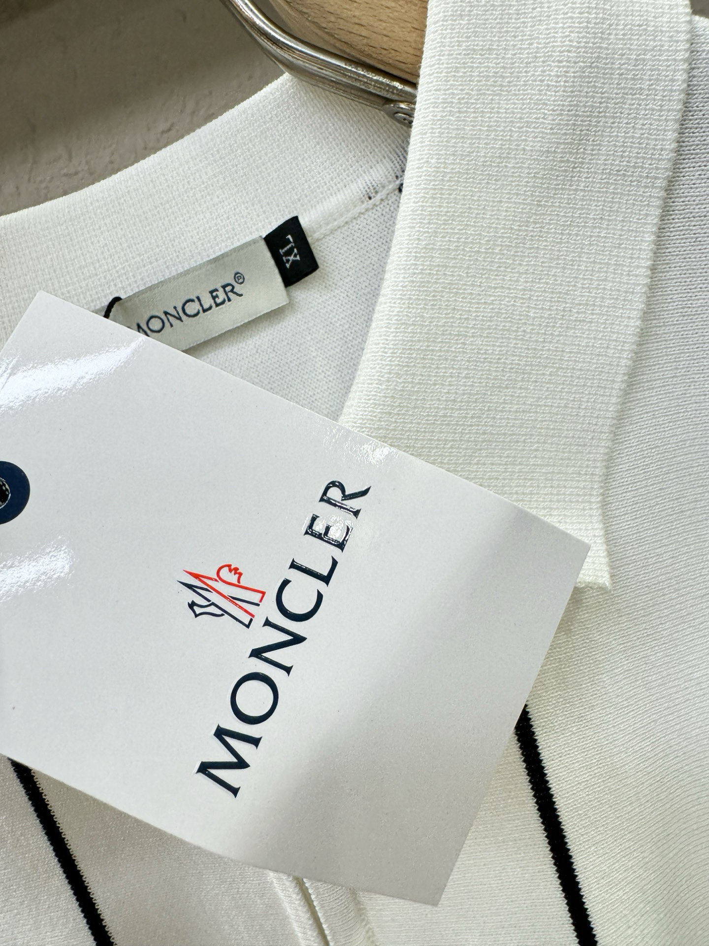  Moncler蒙口 2025春夏新品针织短袖，进口针织面料，手感柔软。顶级进口私货，时尚设计潮流短袖针