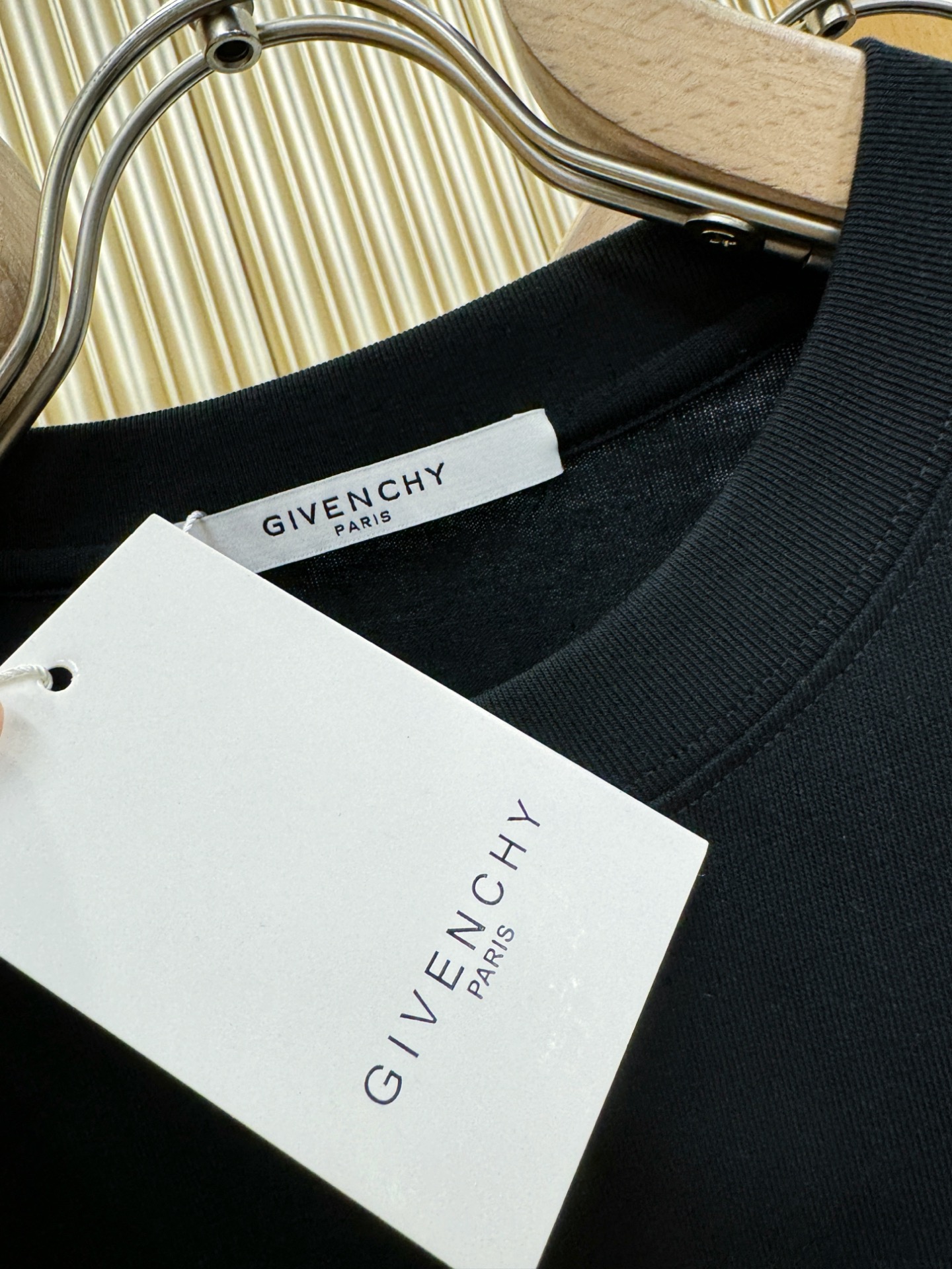 (最大可穿240斤) Givenchy 纪梵希 2025春夏新款短袖T恤！走秀图案时尚休闲短袖T恤衫！设