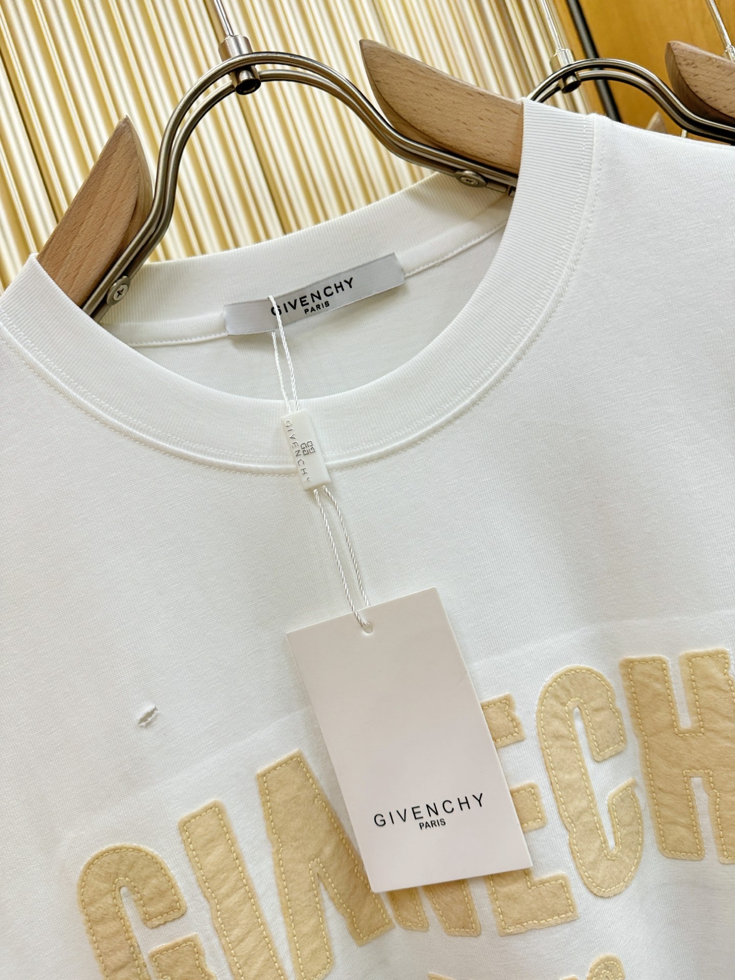 (最大可穿240斤) Givenchy 纪梵希 2025春夏新款短袖T恤！走秀图案时尚休闲短袖T恤衫！设