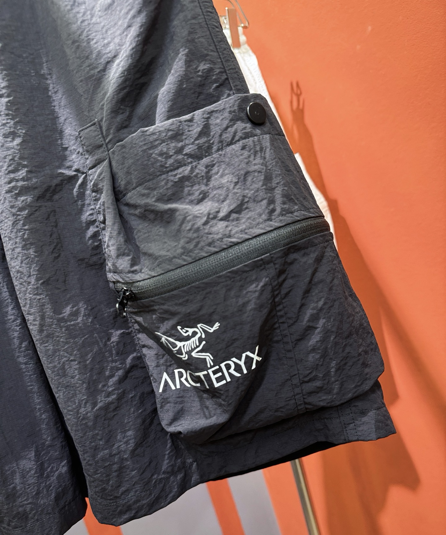 ARC‘TERYX/始祖鸟 爆款短裤2025ss新款男士休闲短裤，高端版本！专柜定制面料 透气舒适度高