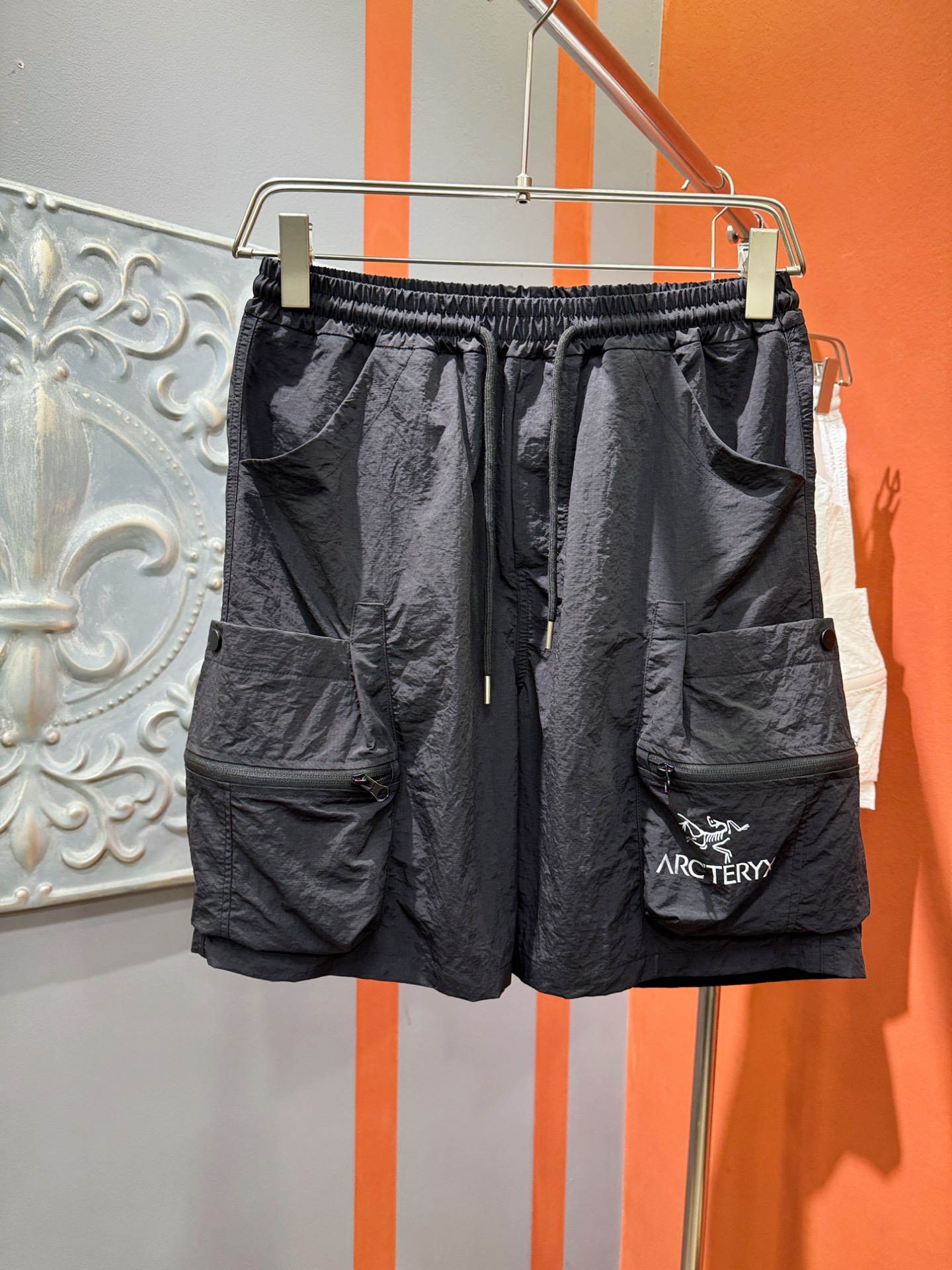  ARC‘TERYX/始祖鸟 爆款短裤2025ss新款男士休闲短裤，高端版本！专柜定制面料 透气舒适度高