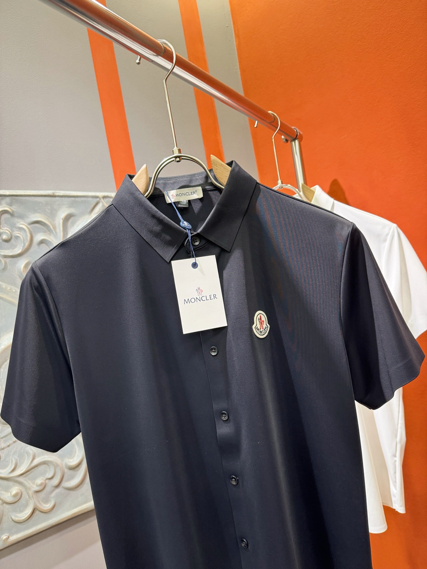  Moncler蒙口 2025官方春夏新款 专柜同步上市 男士翻领短袖POLO衫，高端主线系列，进口原版