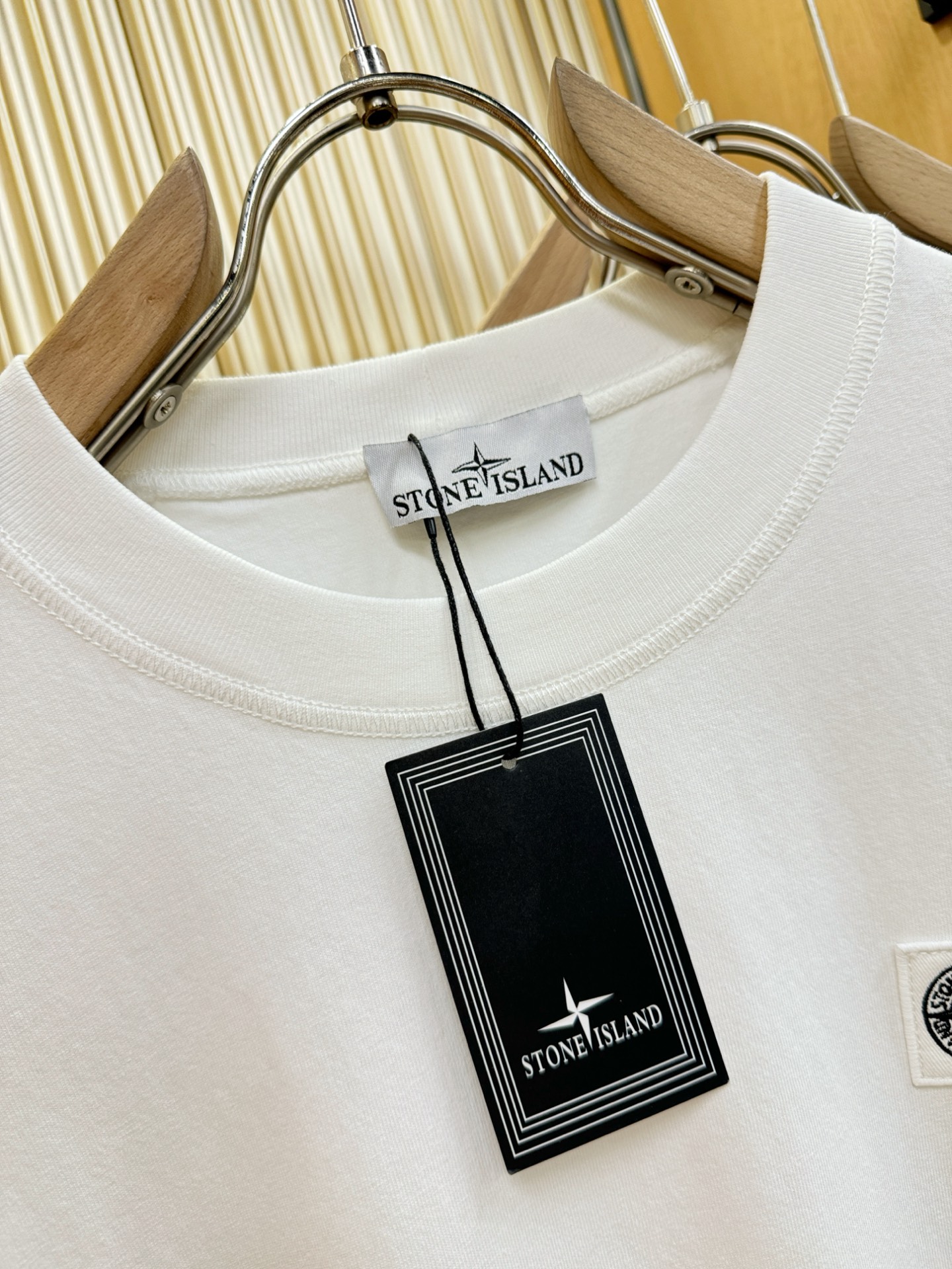 STONE ISLAND石头岛 2025春夏新款短袖T恤！走秀图案时尚休闲短袖T恤衫！设计logo设计！