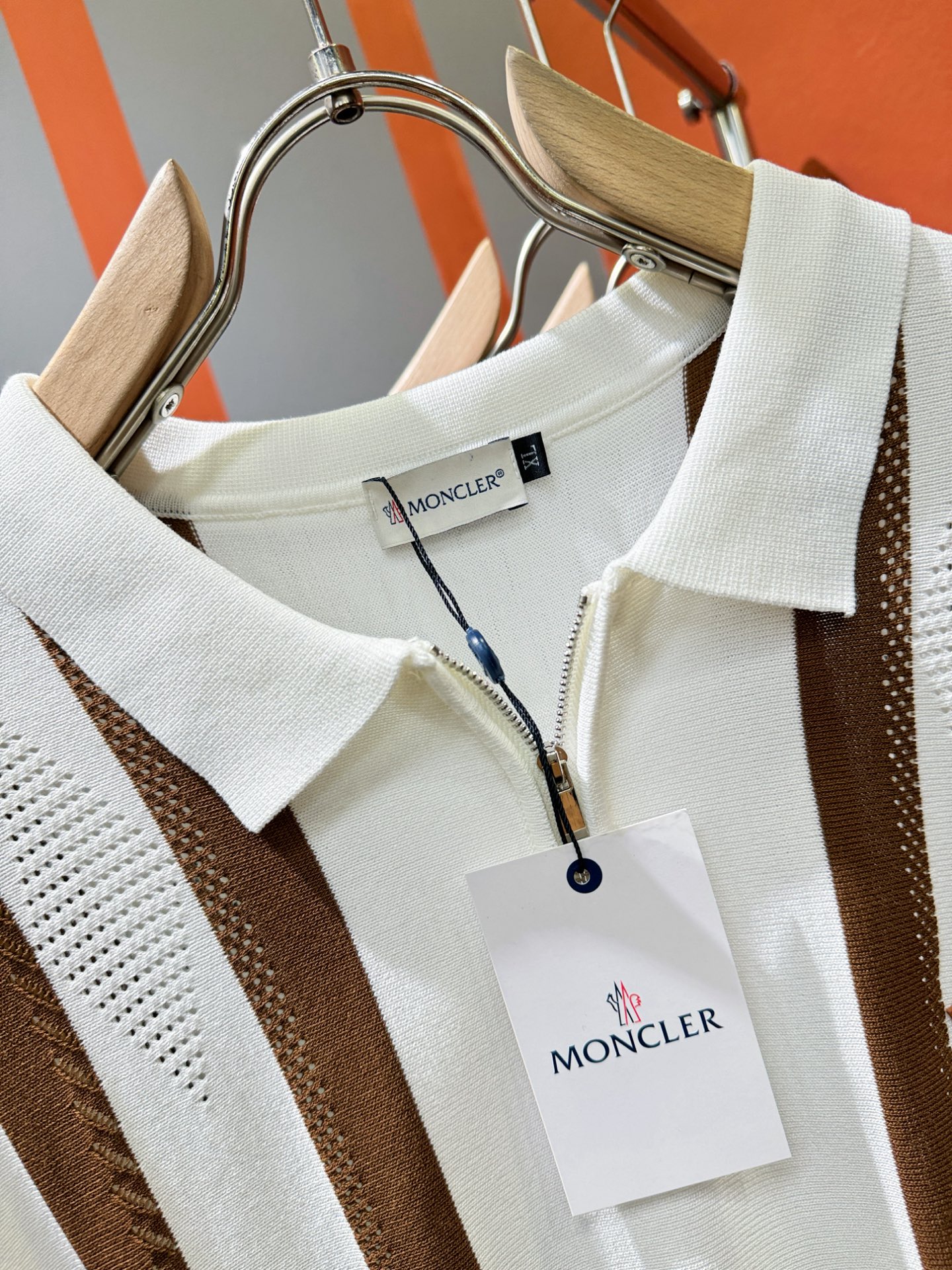 Moncler Fashion Short-Sleeved Shirt: Luxury Knit Sleeves, Imported Fabric, Top Quality, Wide Size Range - 图片 7