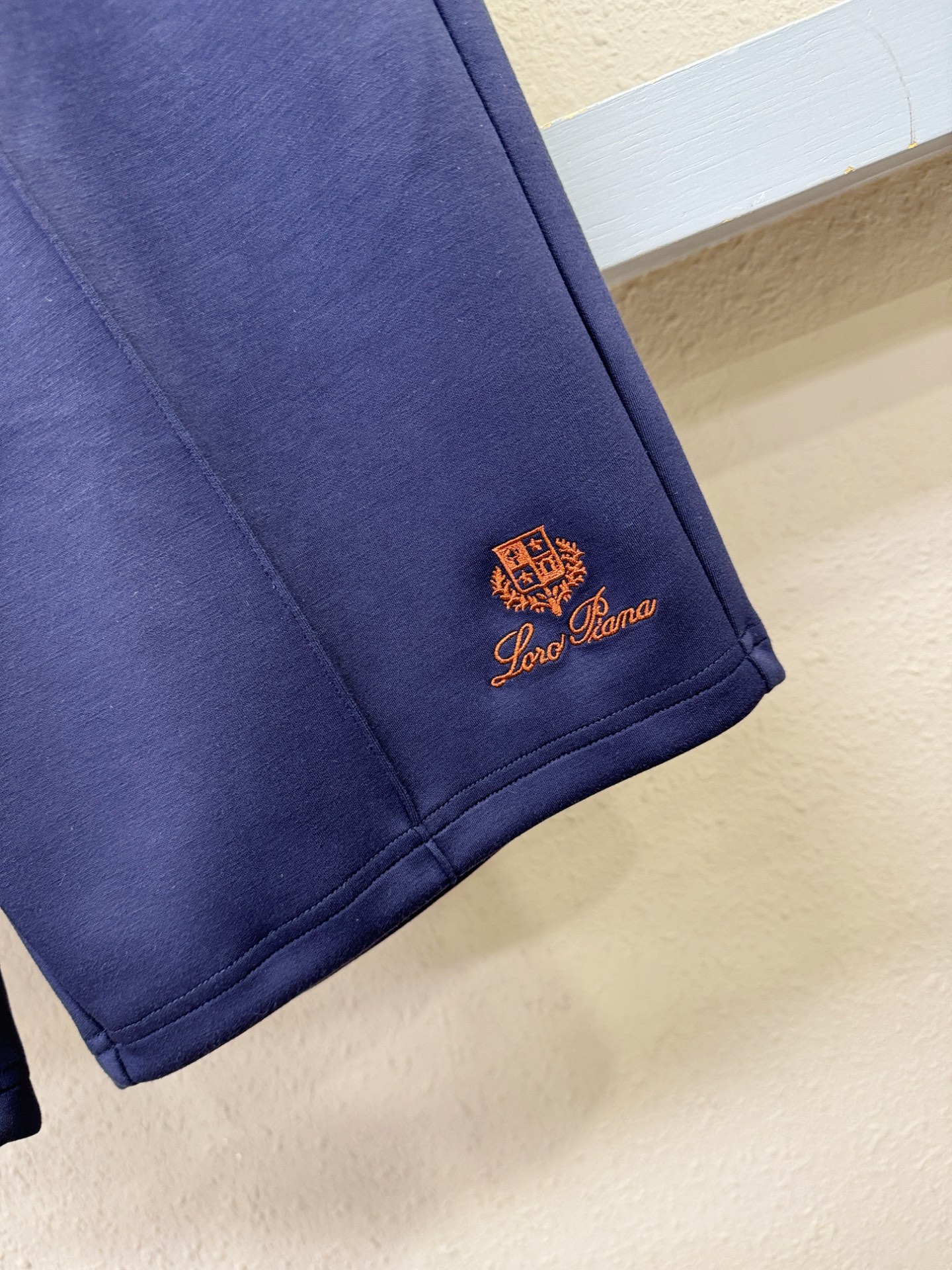 High-End Custom Shorts: P7000 Loro Pianano Yoyoa, 2025 Collection, Premium Quality & Design - 图片 5