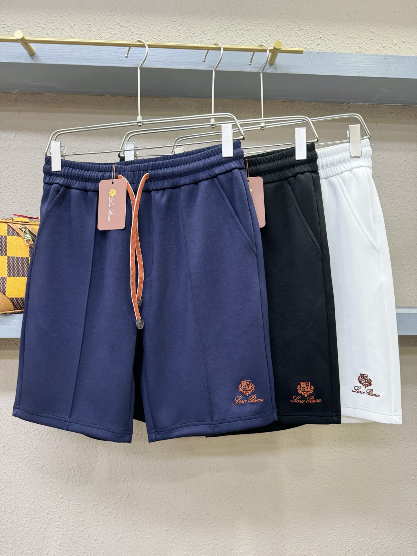 High-End Custom Shorts: P7000 Loro Pianano Yoyoa, 2025 Collection, Premium Quality & Design - 图片 2